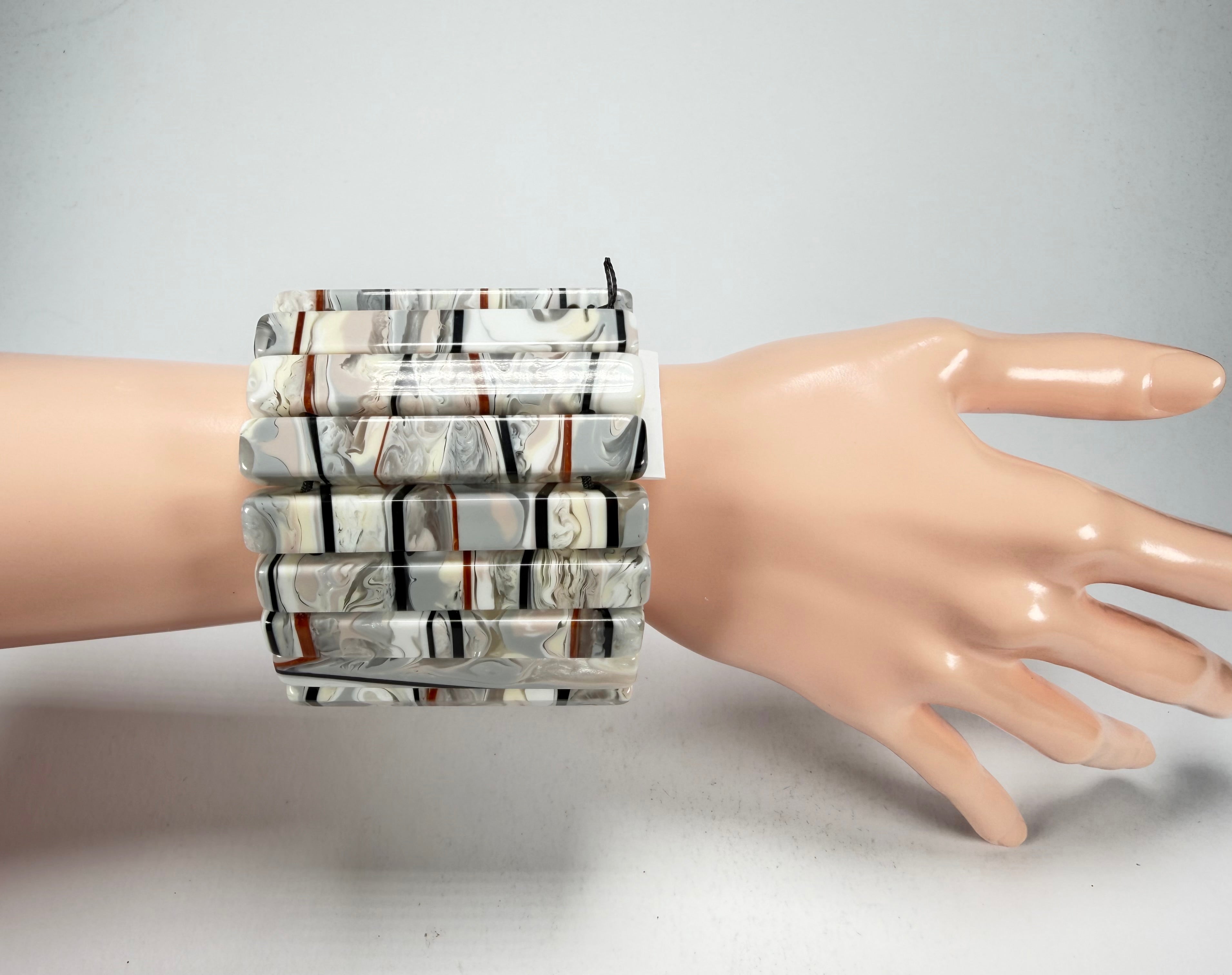 Sobral - Lágrima D'or "Yasmin" Elasticated Resin Bracelet ( 003137 )