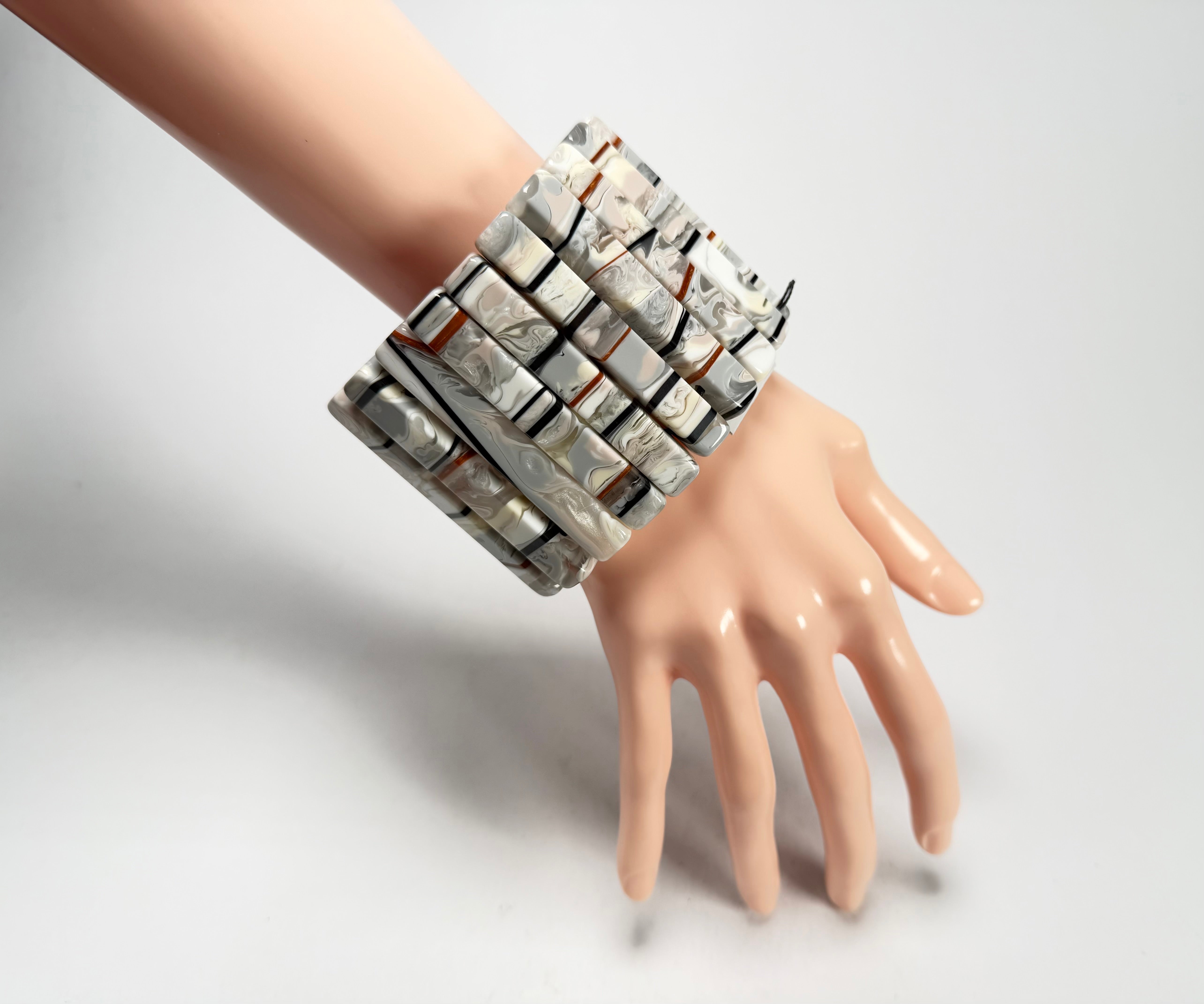 Sobral - Lágrima D'or "Yasmin" Elasticated Resin Bracelet ( 003137 )