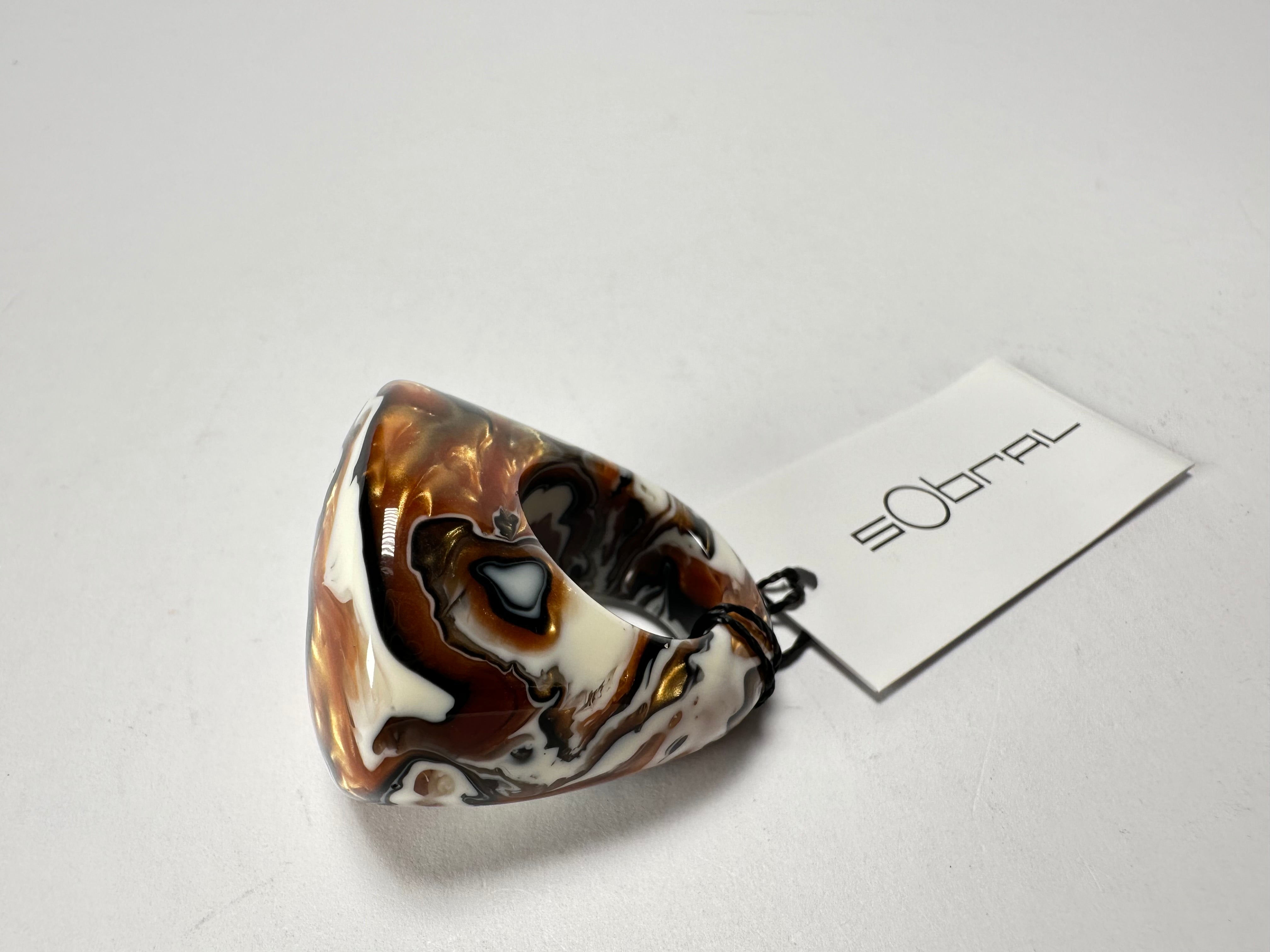 Sobral - Carmelo "Mares" Resin Ring ( 005417 ) - Size UK M / US 6