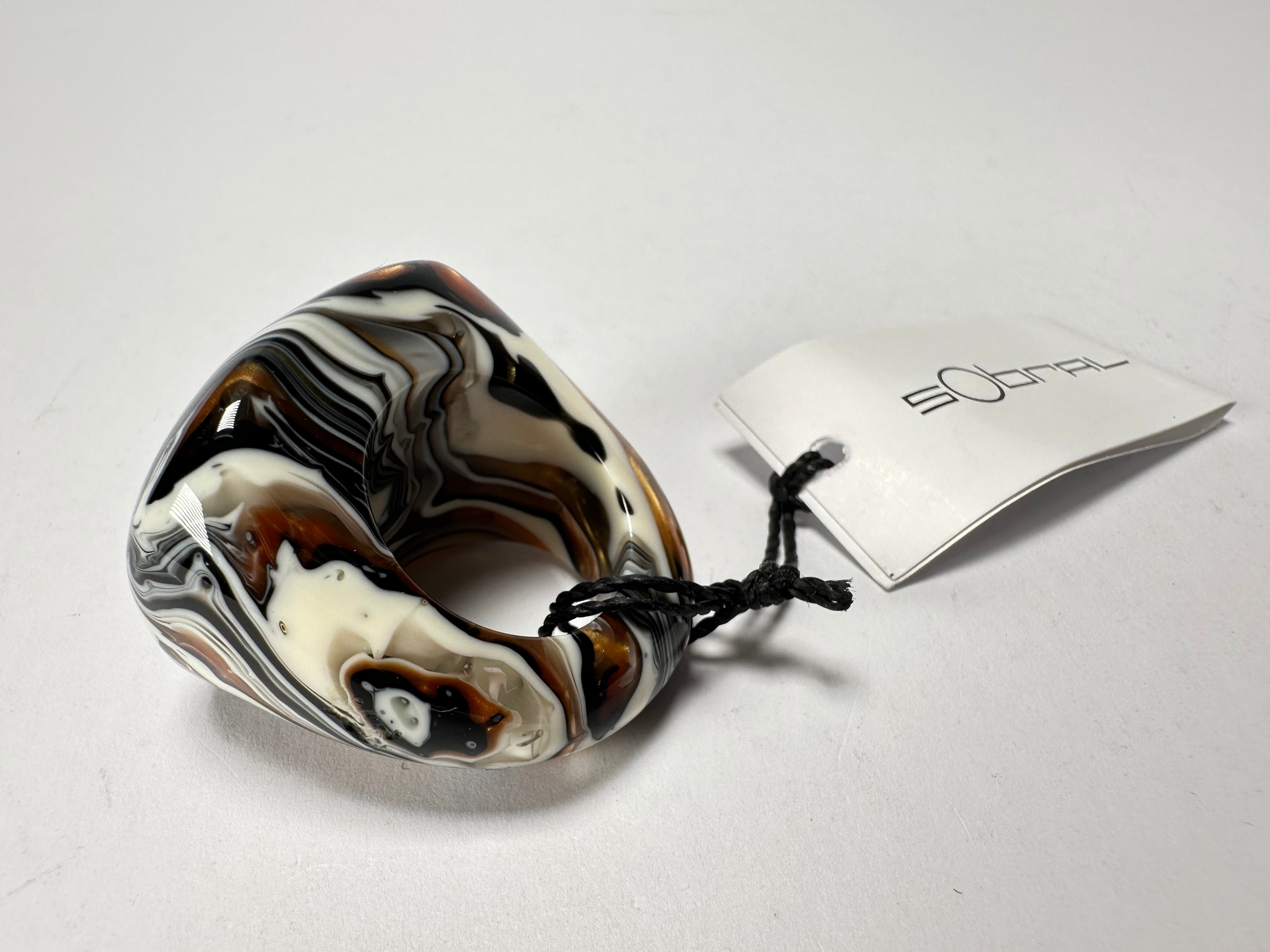 Sobral - Carmelo "Mares" Resin Ring ( 005417 ) - Size UK Q / US 8