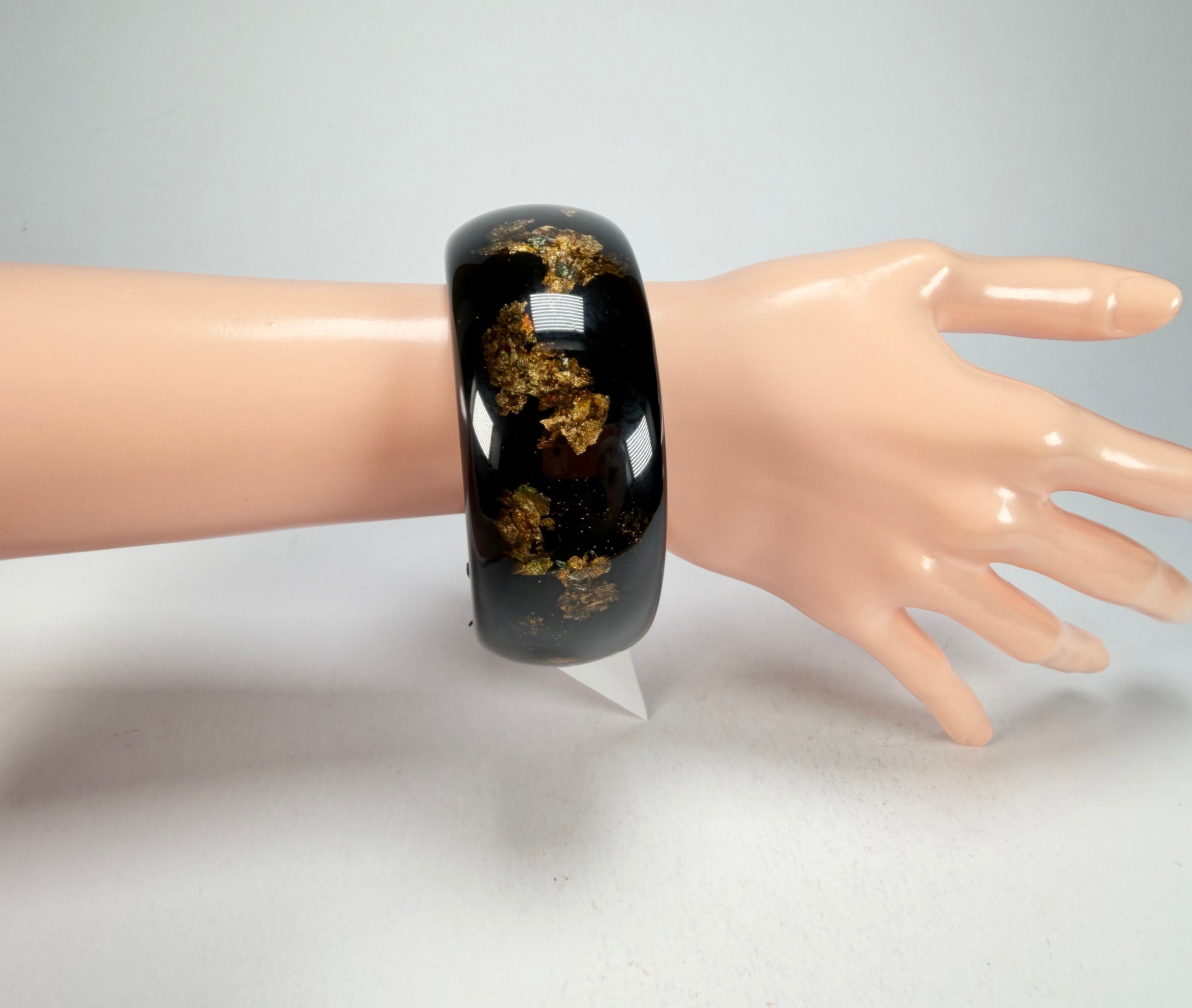 Sobral - Metalique Orlando "PB34" Black & Gold Resin Solid Bangle ( 000000 )