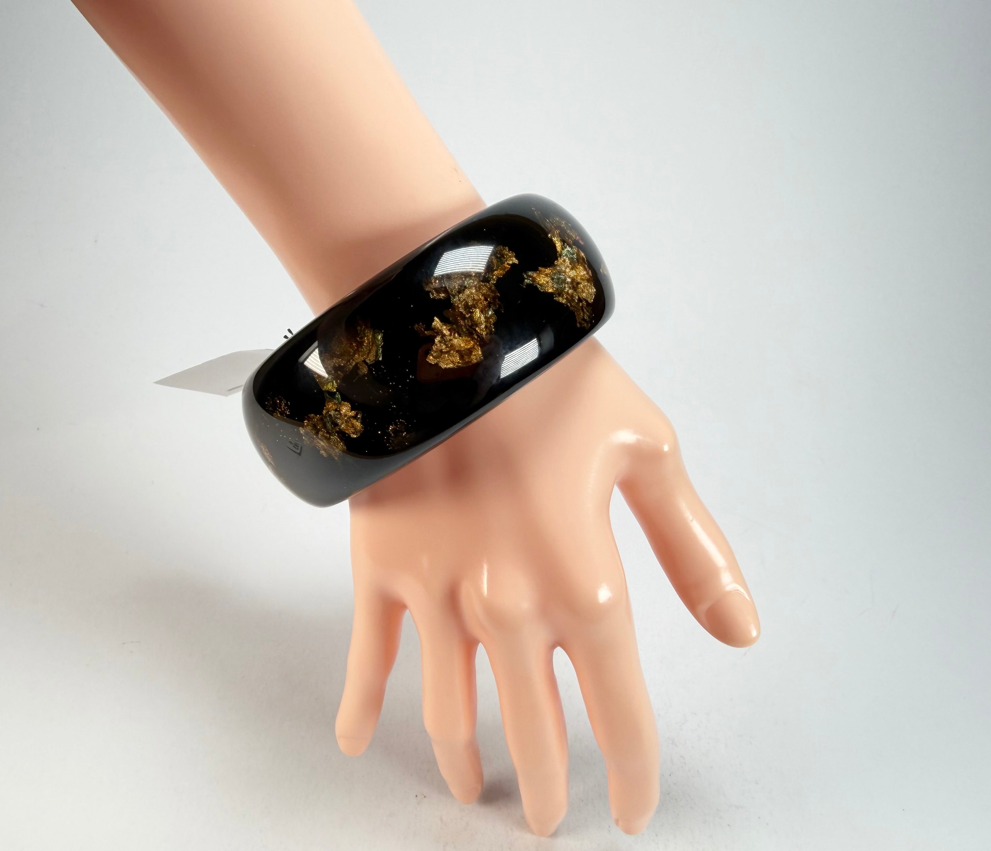 Sobral - Metalique Orlando "PB34" Black & Gold Resin Solid Bangle ( 000000 )