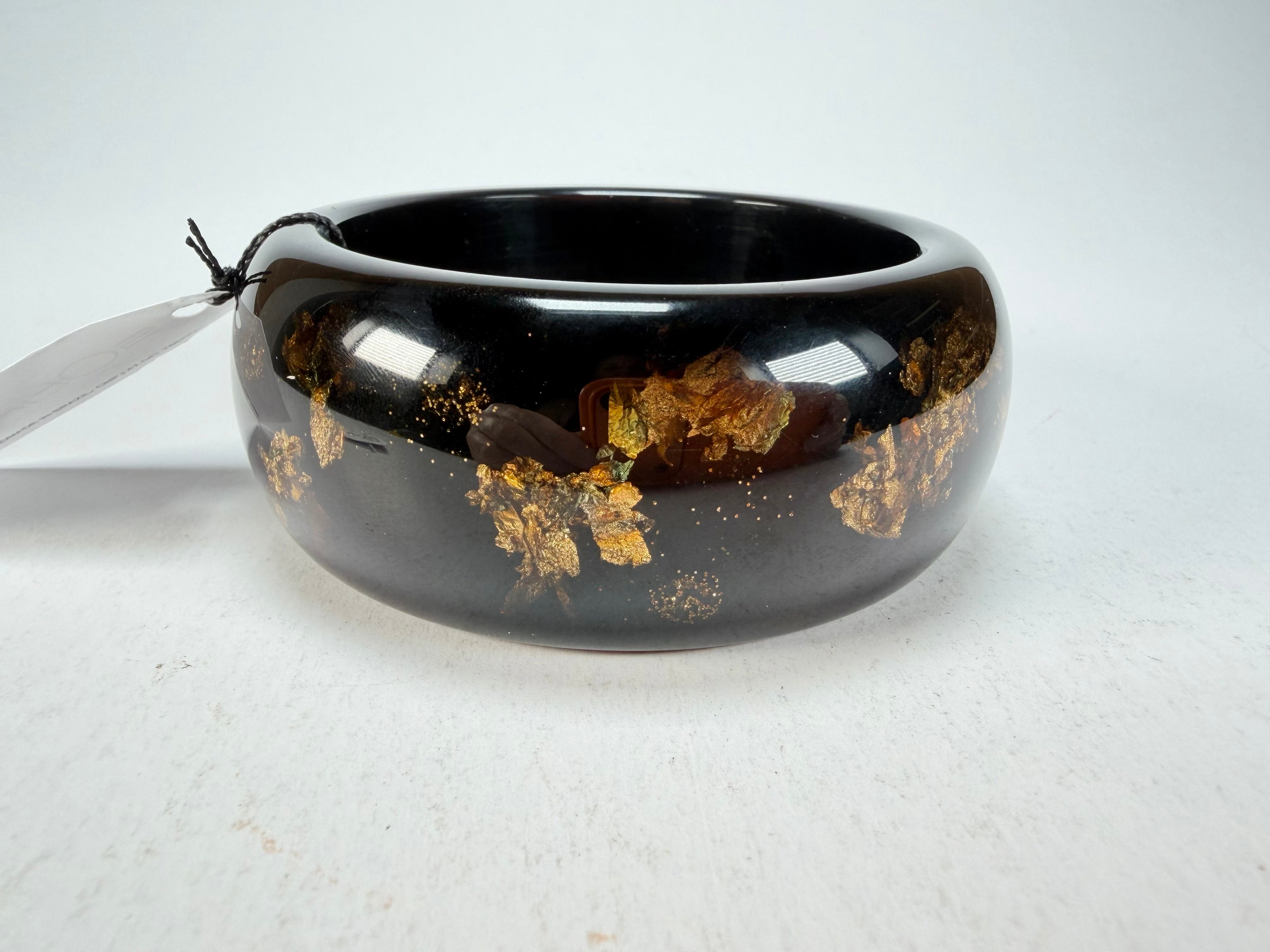 Sobral - Metalique Orlando "PB34" Black & Gold Resin Solid Bangle ( 000000 )