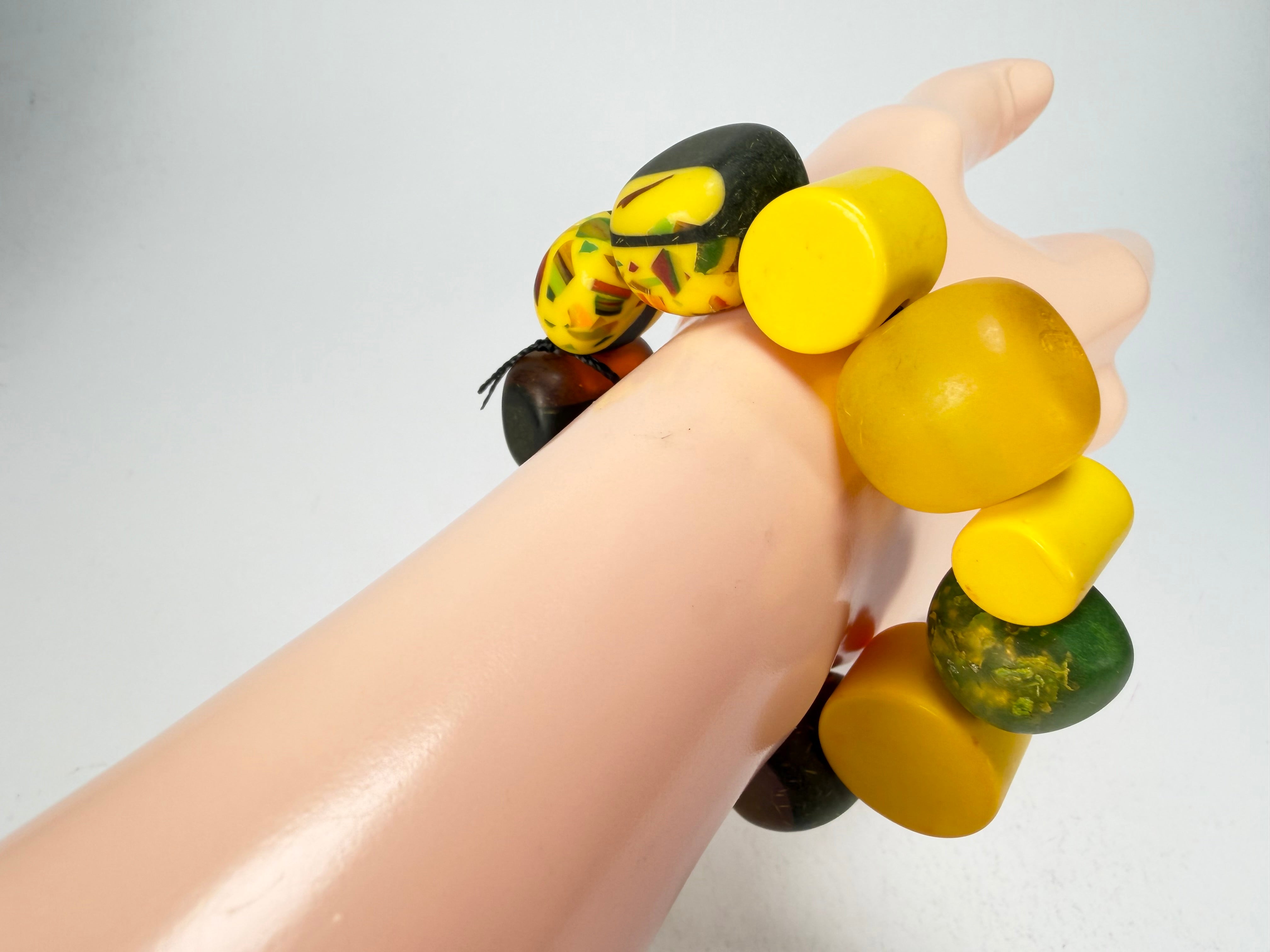Sobral - Indiana "Amarelo" Yellow Mix Elasticated Resin Bracelet ( 000210 )
