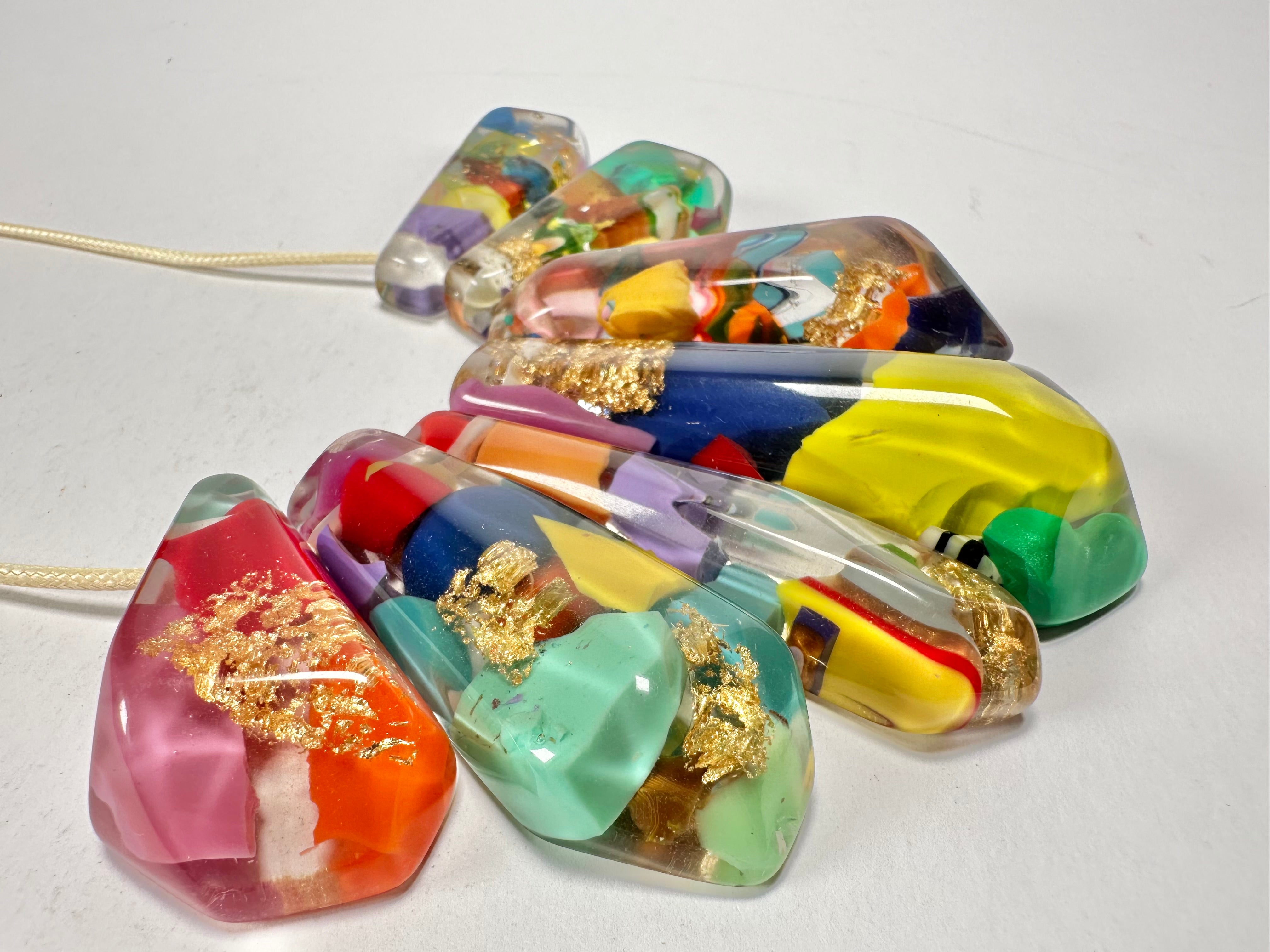 Sobral - Past Present "Acontecencias" Resin Necklace ( 004601 )