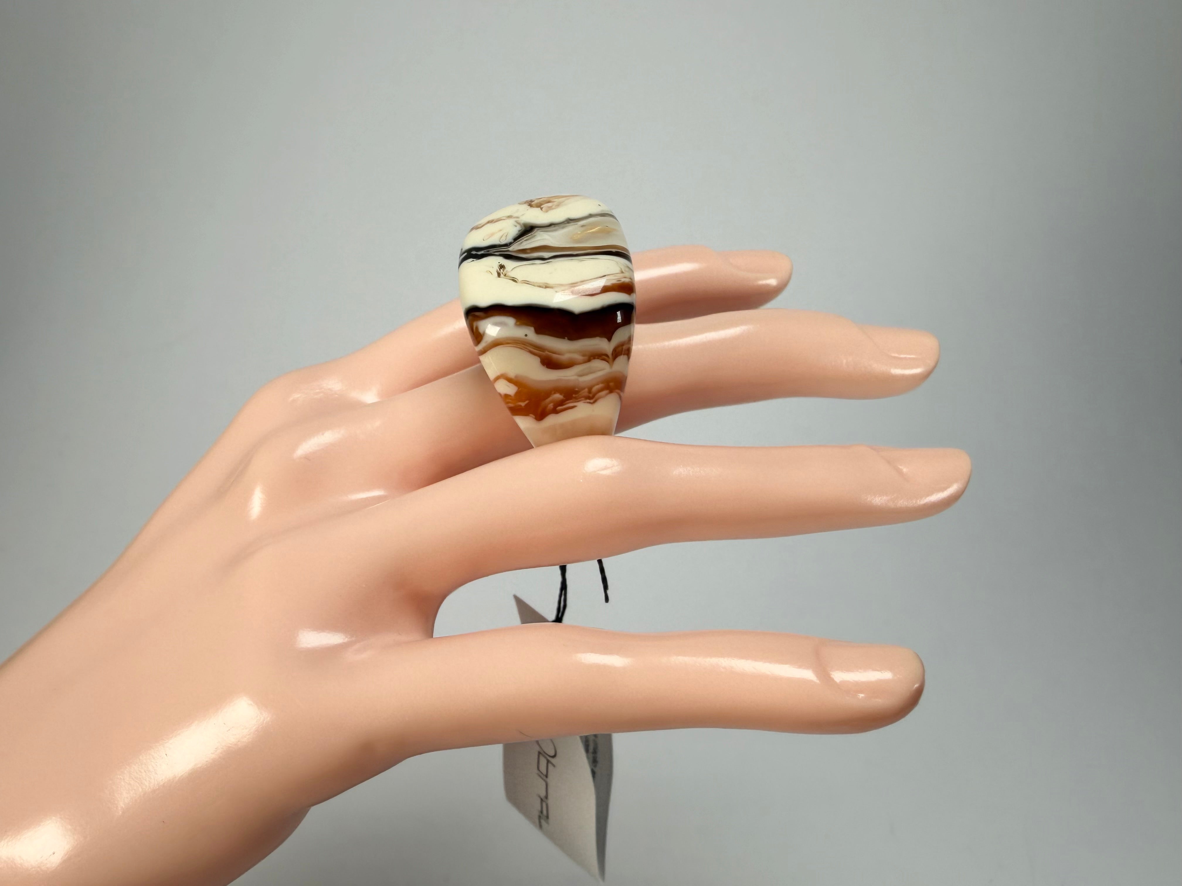 Sobral - Carmelo "Wave" Resin Ring ( 005325 ) - Size UK N / US 7