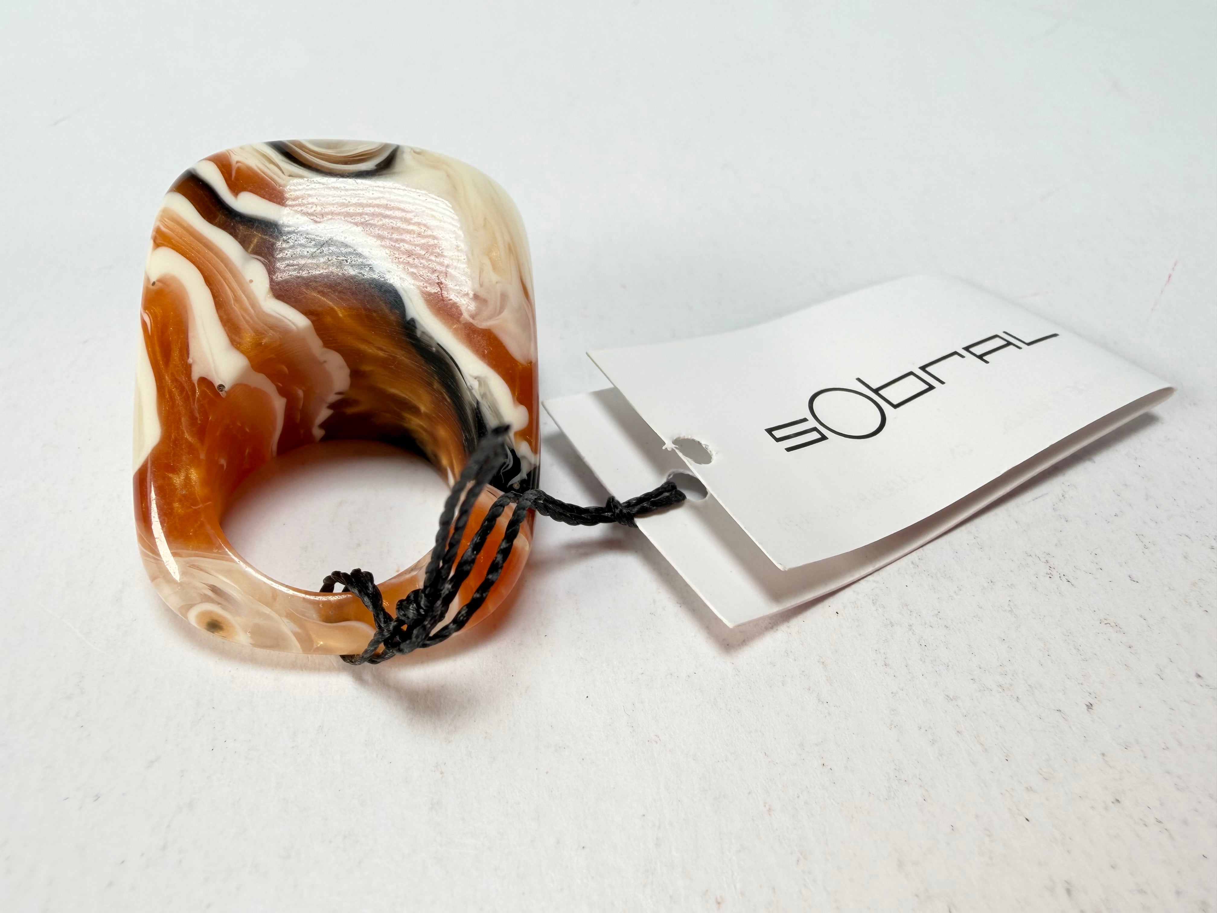 Sobral - Carmelo "Wave" Resin Ring ( 005325 ) - Size UK N / US 7