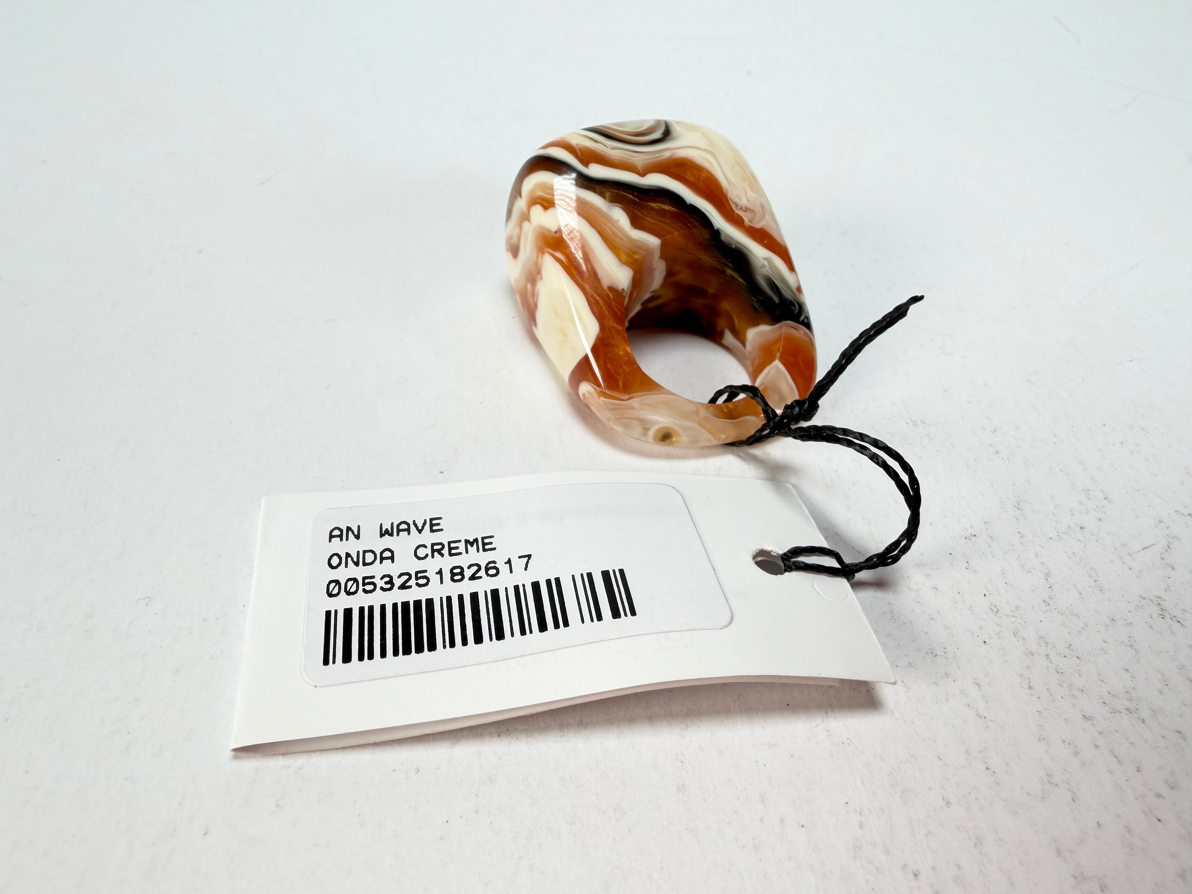 Sobral - Carmelo "Wave" Resin Ring ( 005325 ) - Size UK N / US 7