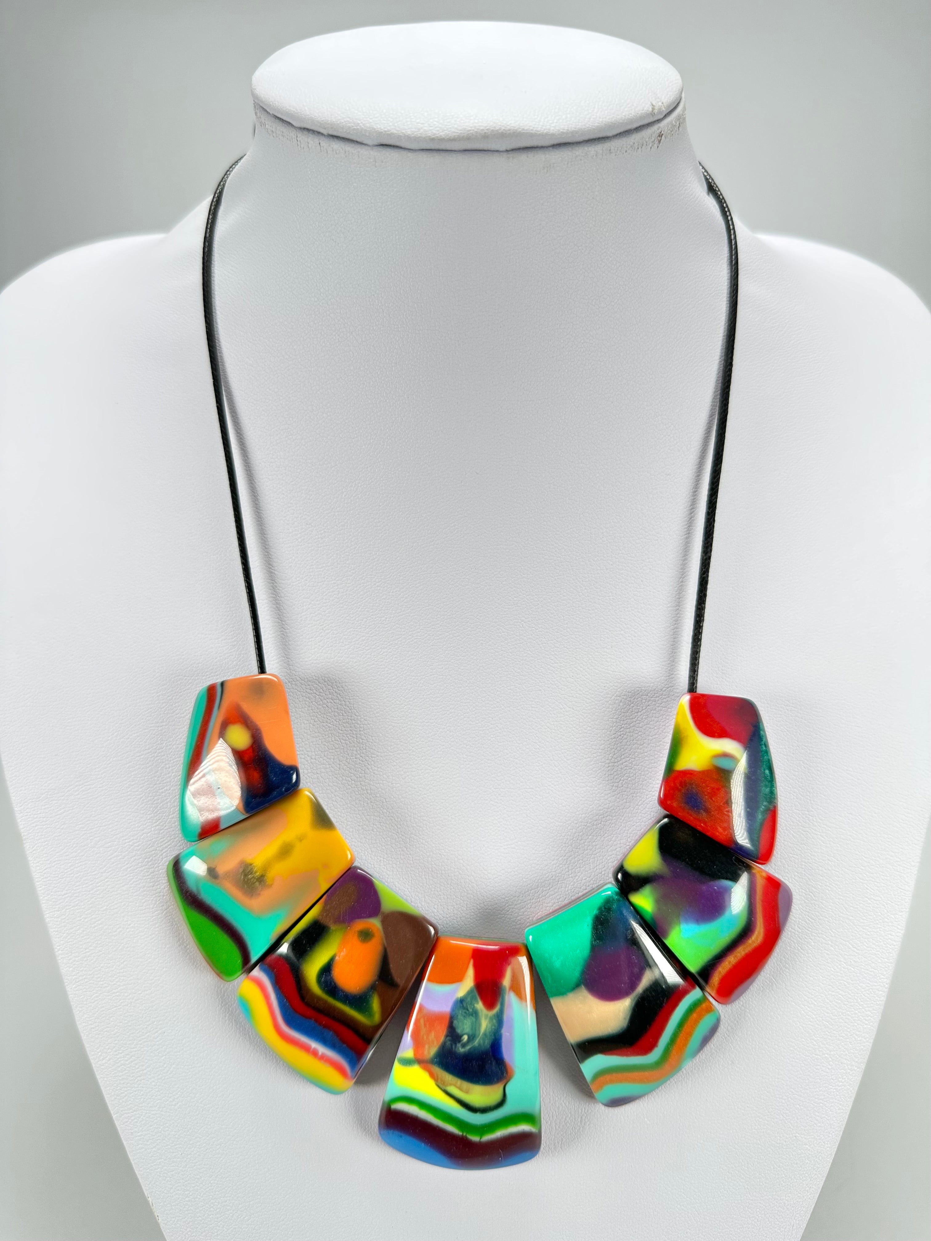 Sobral - Multi-Colour "Franz" Resin Necklace ( 003615 )