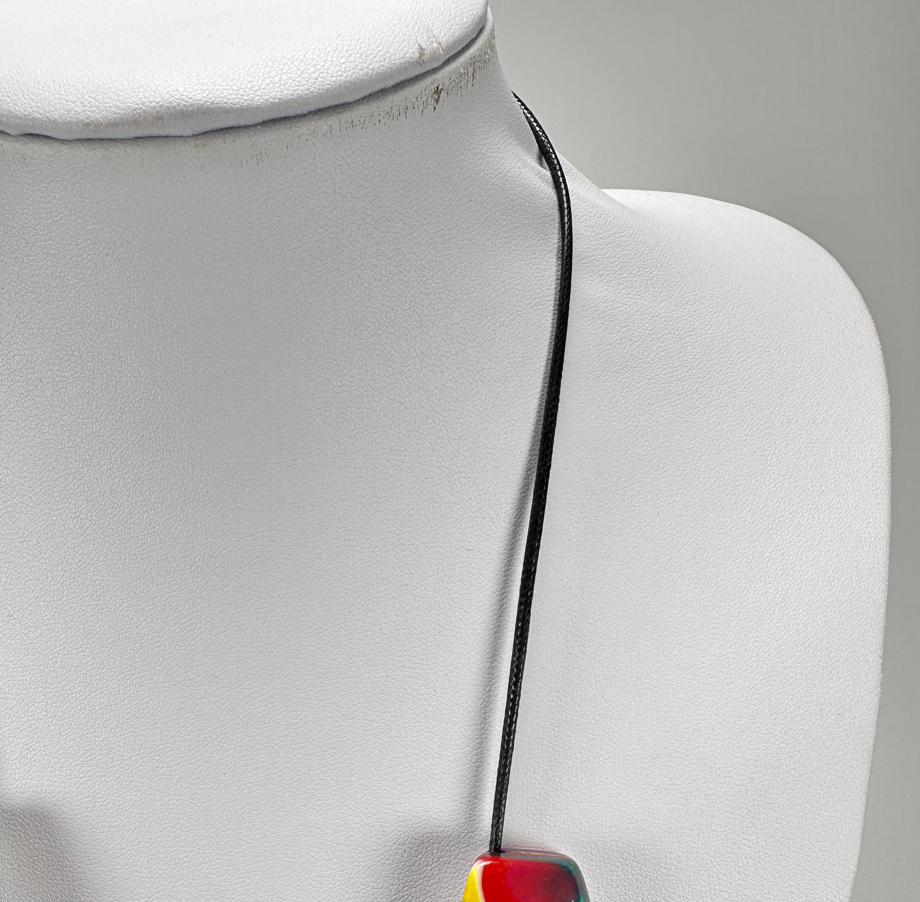 Sobral - Multi-Colour "Franz" Resin Necklace ( 003615 )