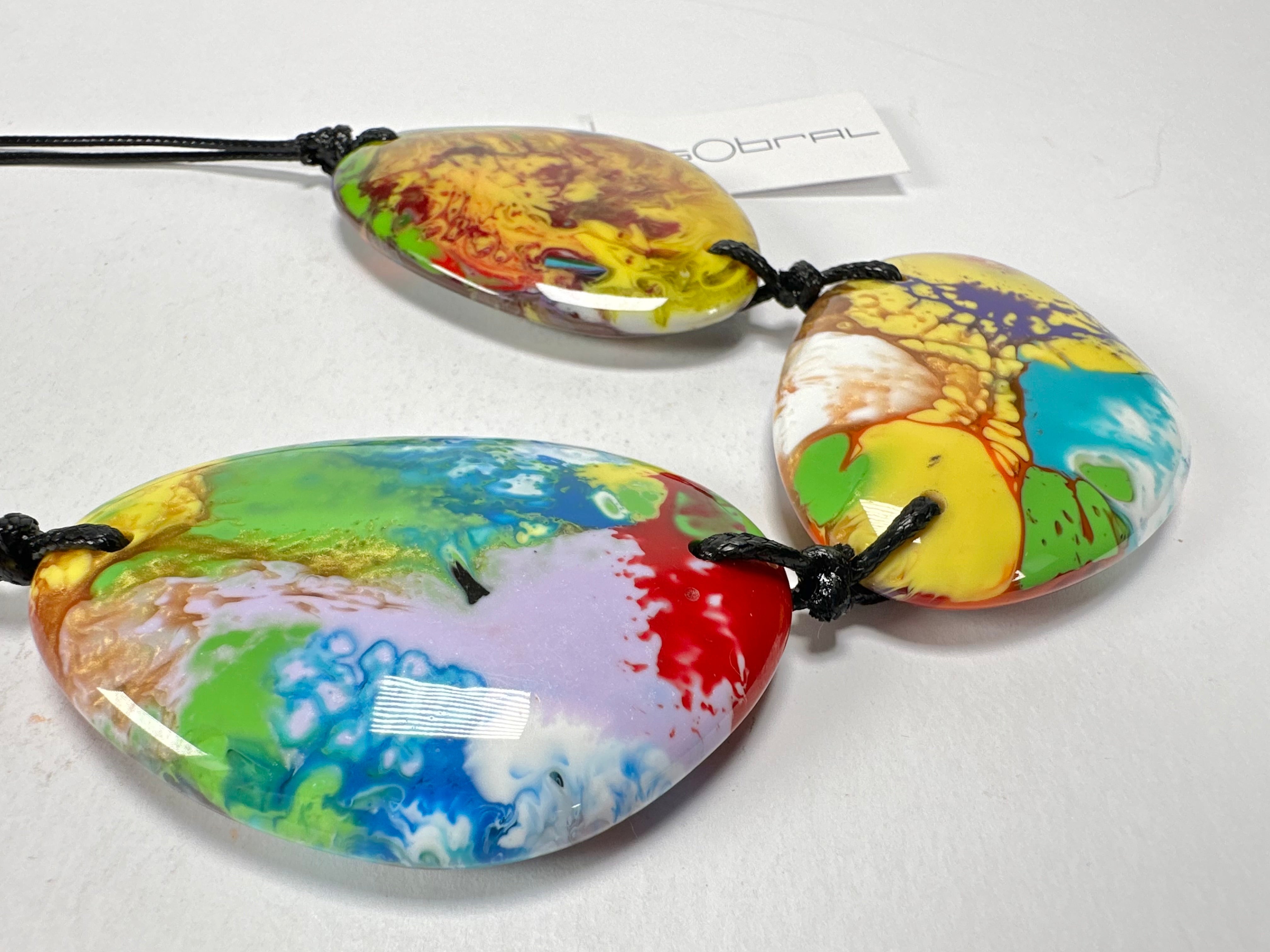 Sobral - Multi-Colour "Ebony Efeitos" K.Polido Resin Necklace ( 004334 )