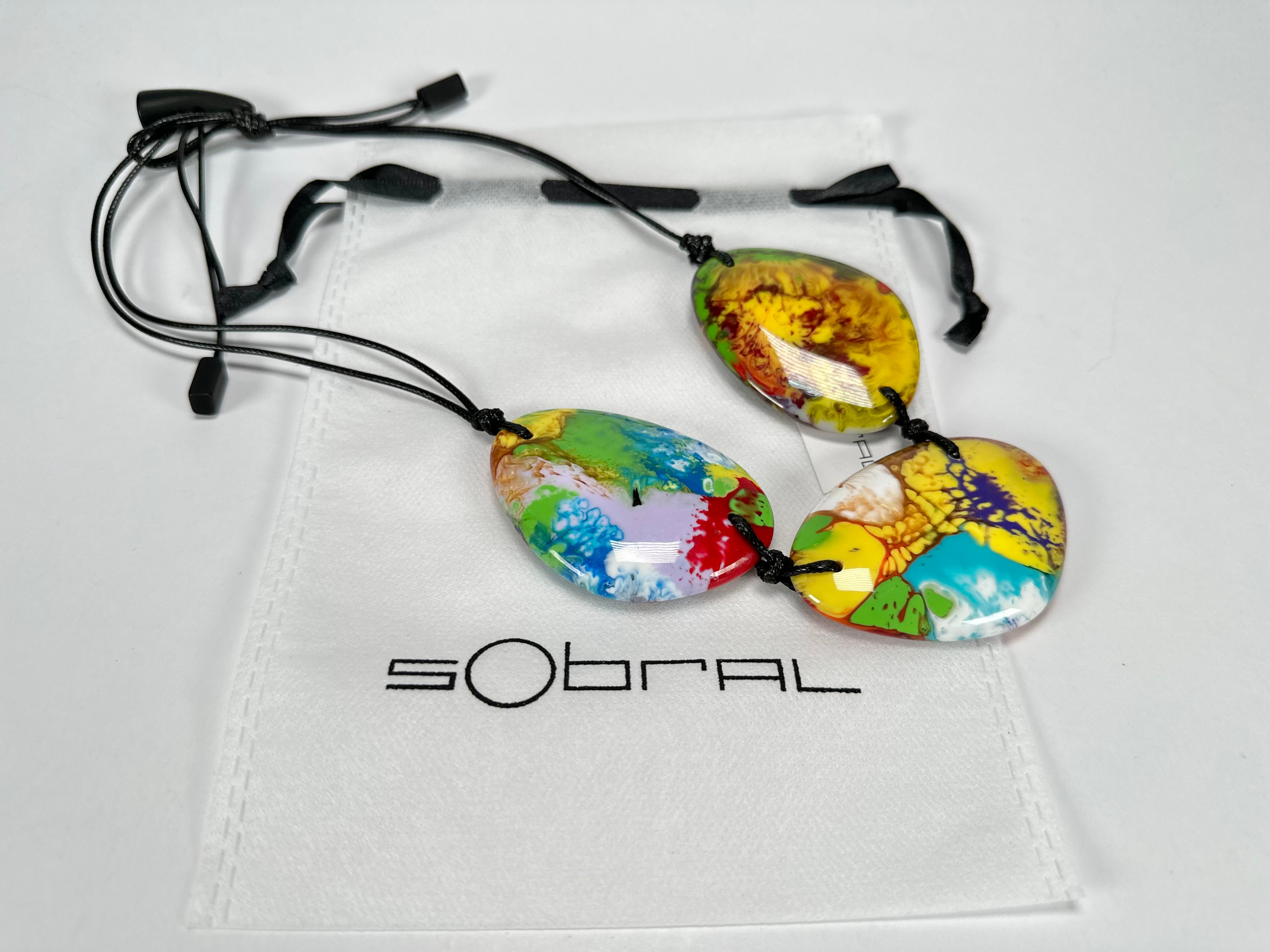 Sobral - Multi-Colour "Ebony Efeitos" K.Polido Resin Necklace ( 004334 )