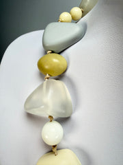 Sobral - Indiana "Marfim" Cream Mix 70cm Resin Necklace ( 000033 )