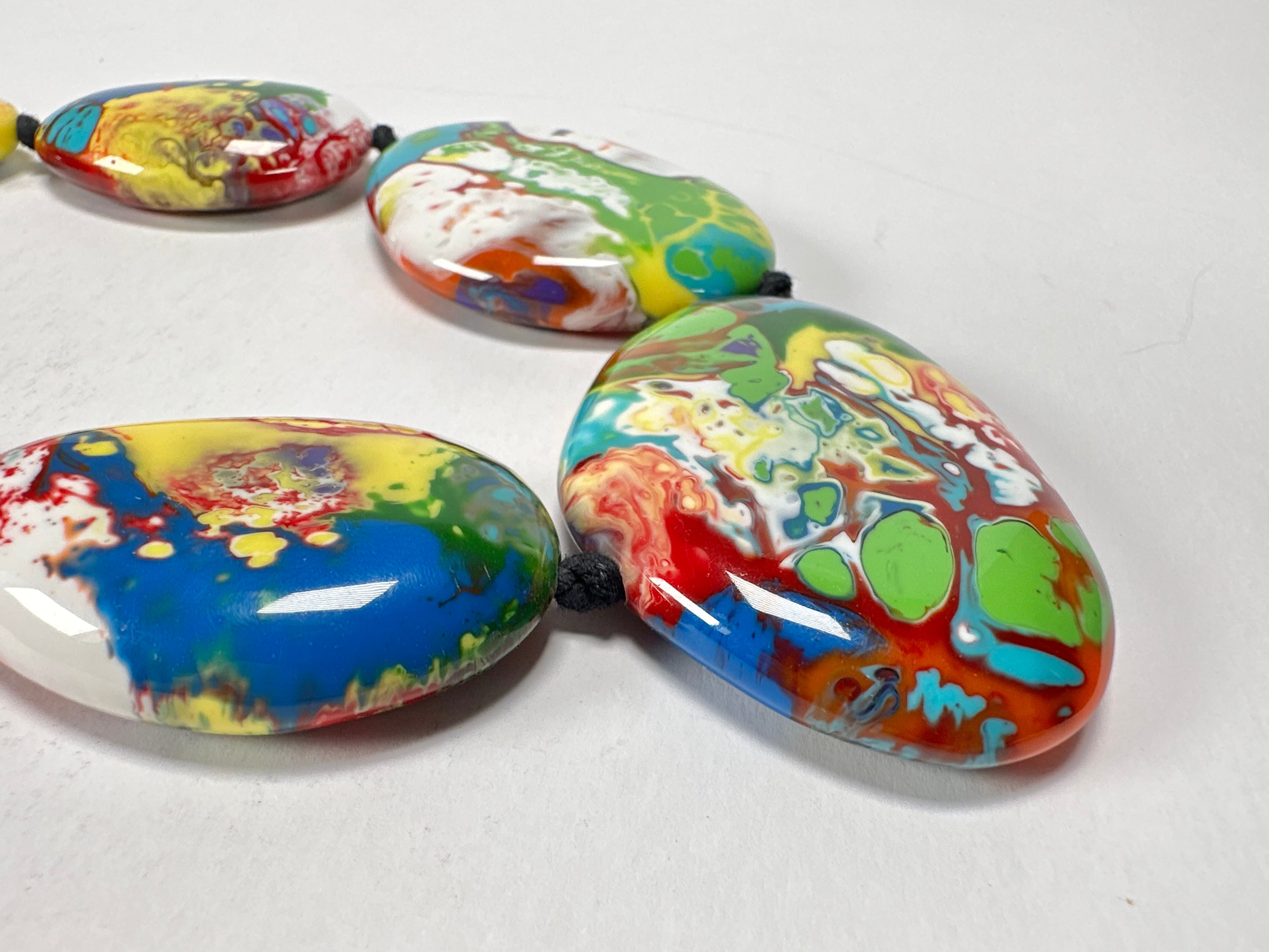 Sobral - Multi-Colour "Gabriele" Pollock Resin Necklace ( 003616 )