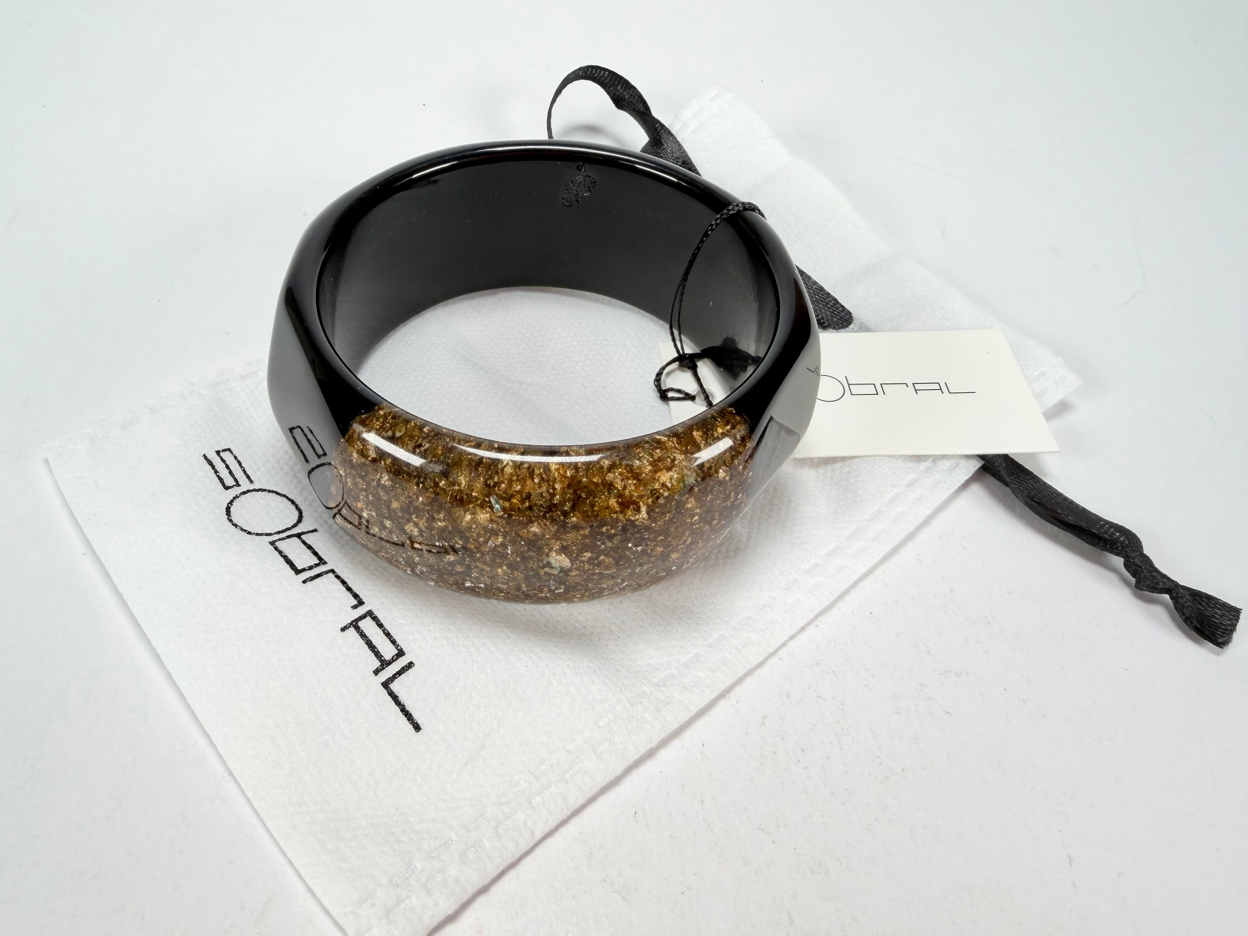 Sobral - Metalique Orlando "Técnica PB34" Black Resin Solid Bangle ( 004102 )