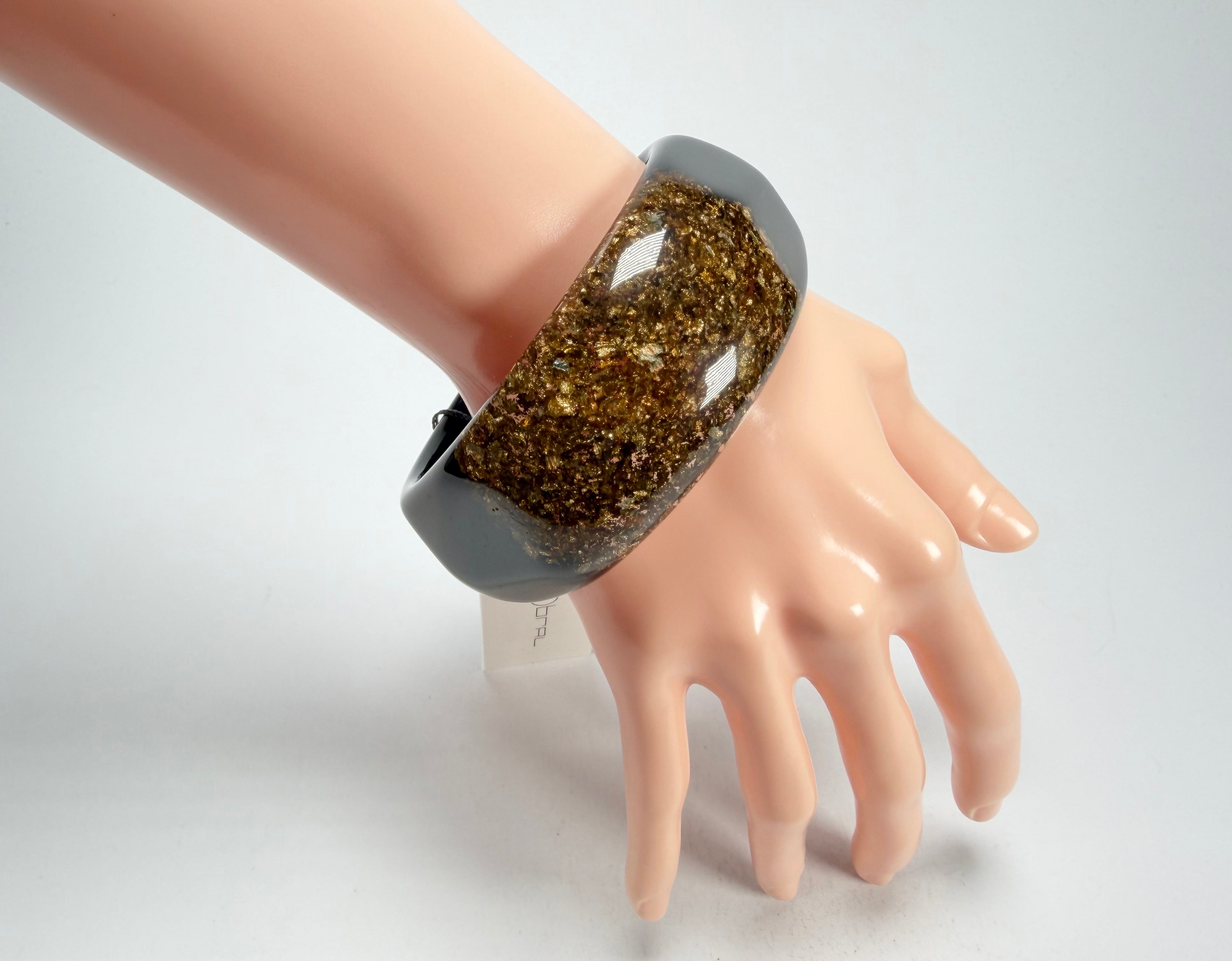 Sobral - Metalique Orlando "Técnica PB34" Black Resin Solid Bangle ( 004102 )