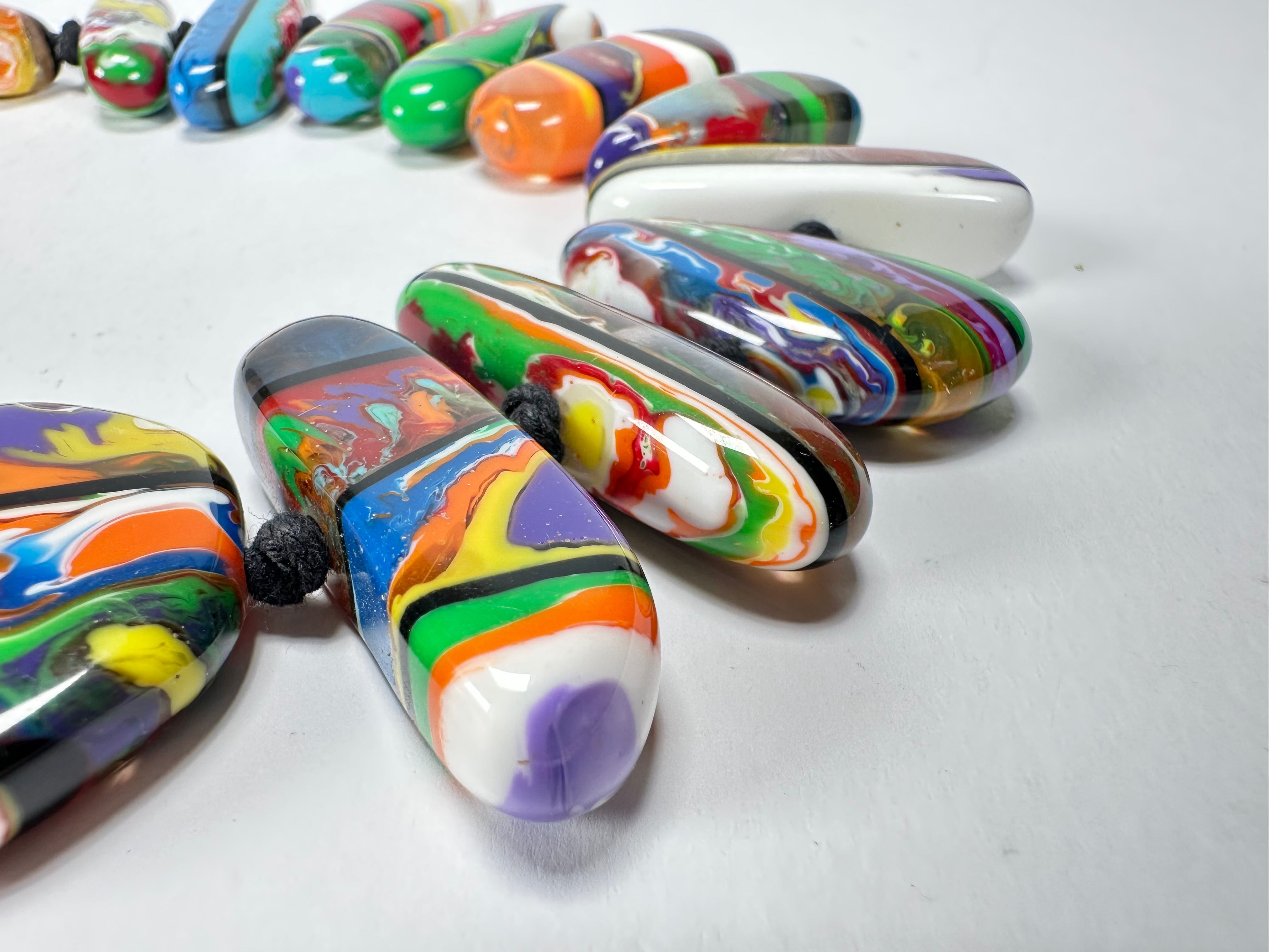 Sobral - Multi-Colour "Newanderthal" Pollock Resin Necklace ( 005257 )