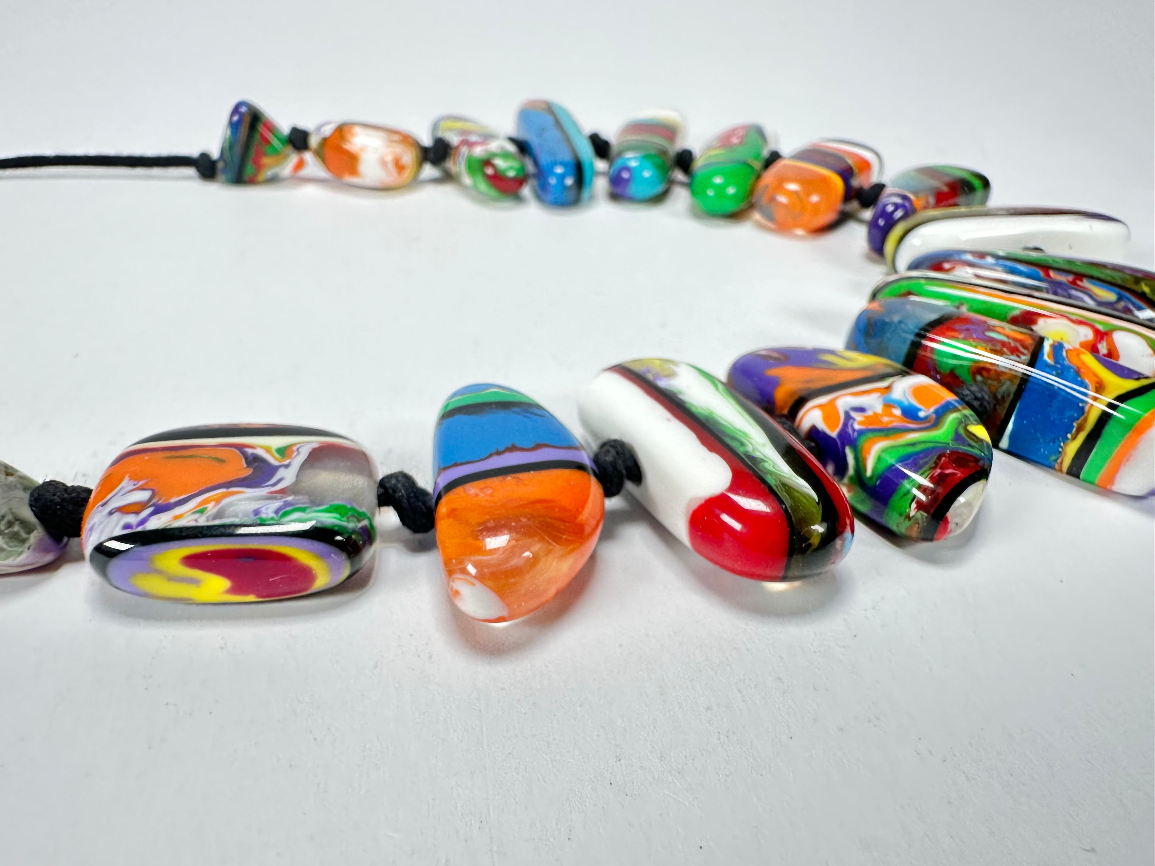 Sobral - Multi-Colour "Newanderthal" Pollock Resin Necklace ( 005257 )