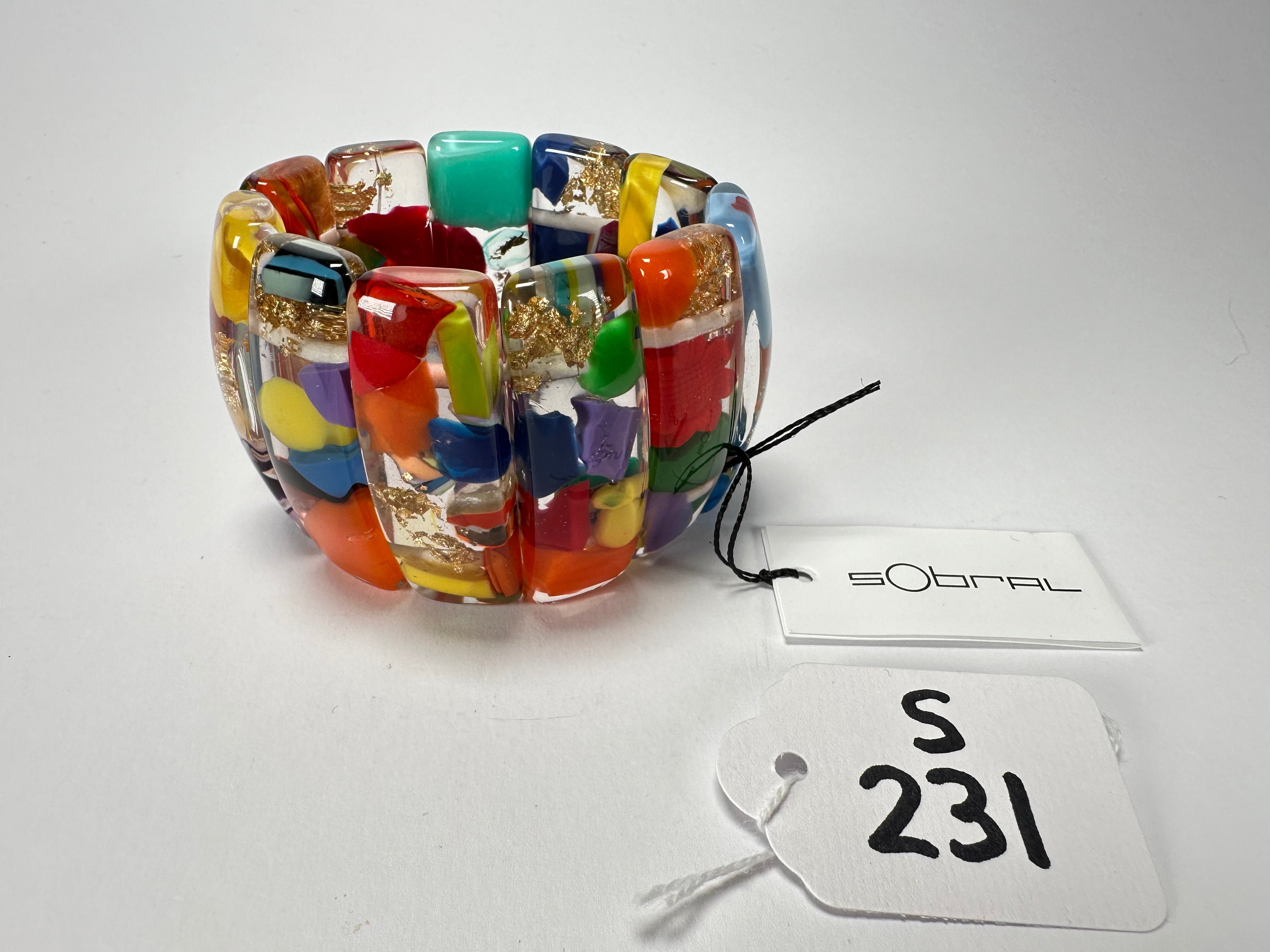 Sobral - Past Present "Sao Conrado" Elasticated Resin Bracelet ( 003283 )