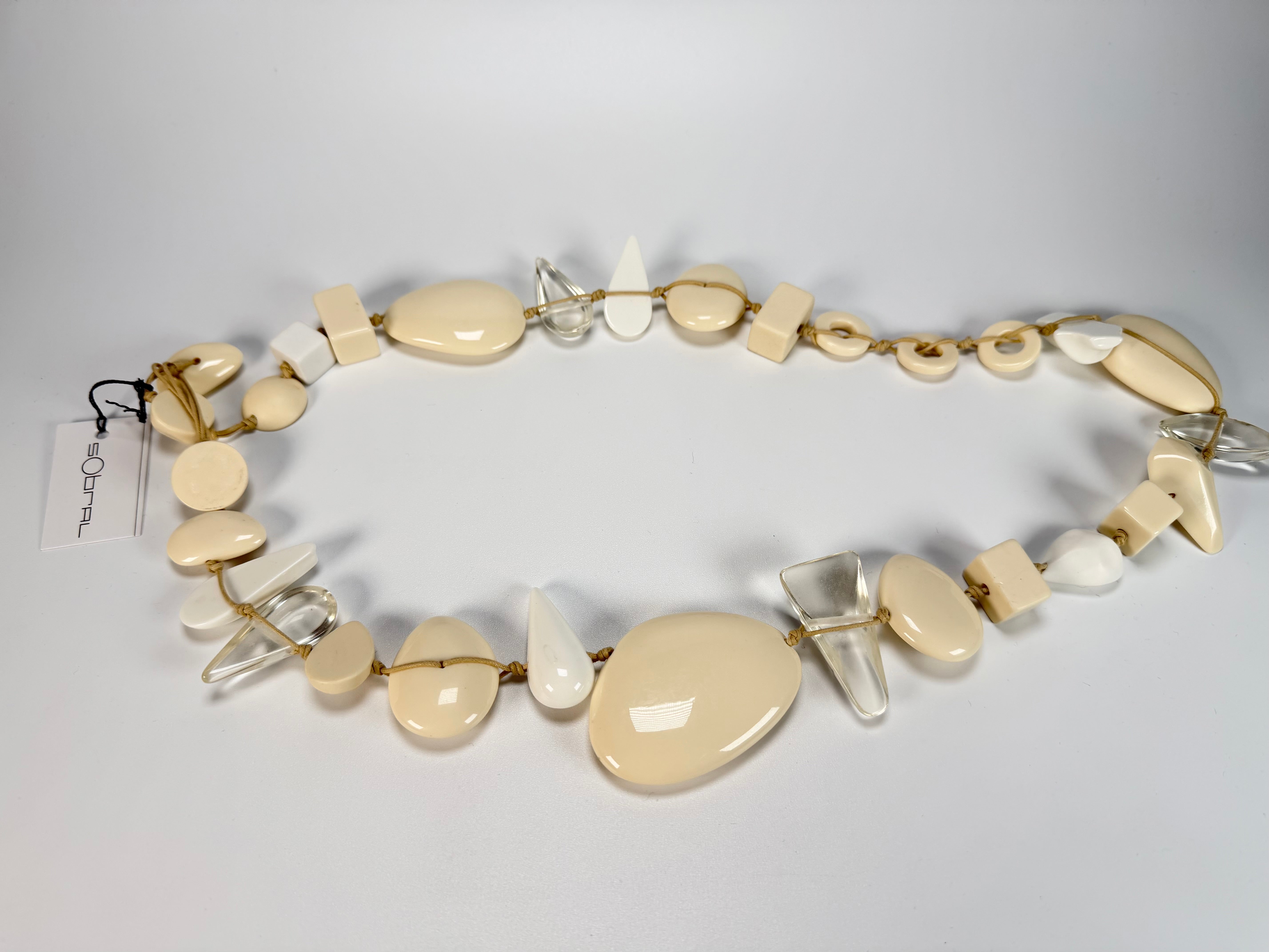 Sobral - Indiana "Aventuras" Marfim Cream Mix 110cm Resin Necklace ( 000038 )