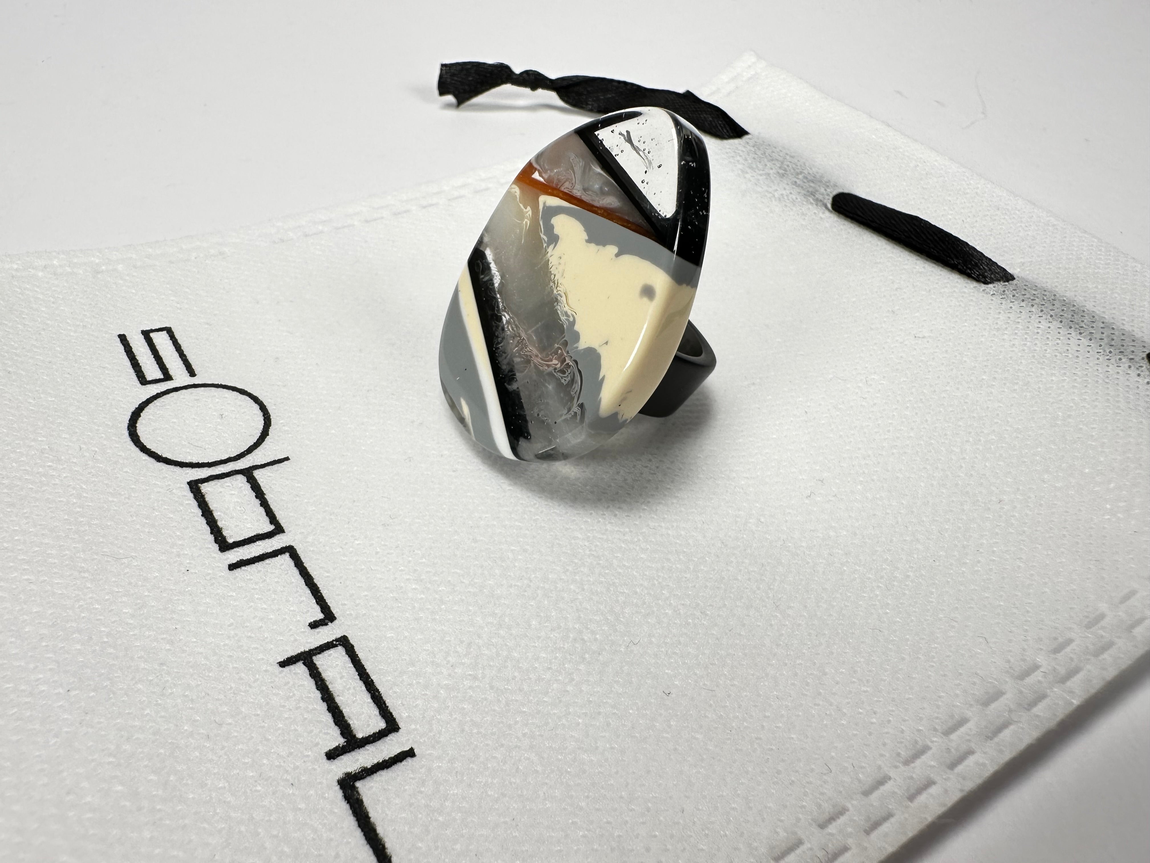 Sobral - Lágrima D'or "Namibia" Resin Ring ( 005113 ) - Size UK P / US 7.5