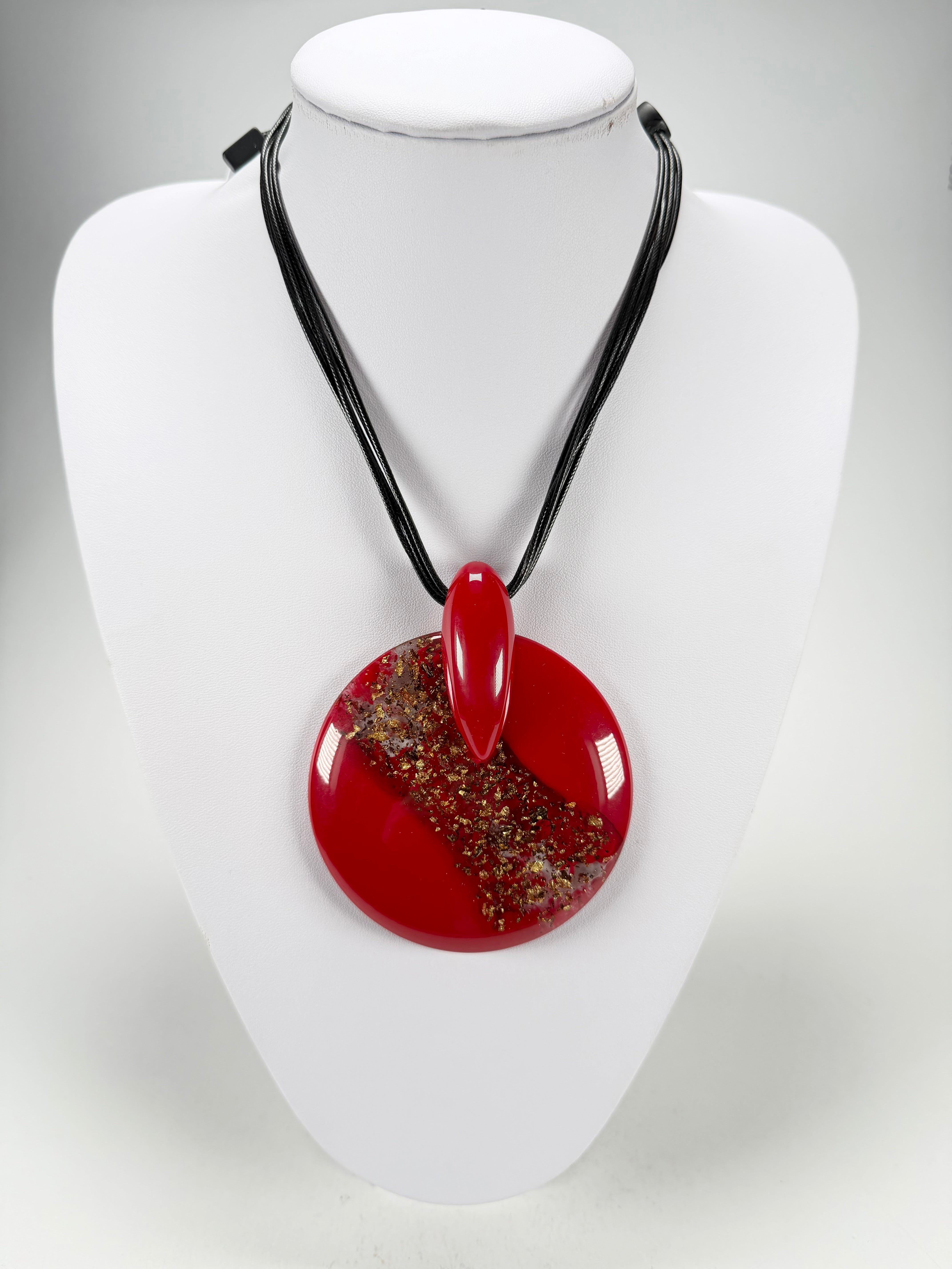 Sobral - Metalique Orlando "Eolia" Red Resin Necklace ( 002858 )