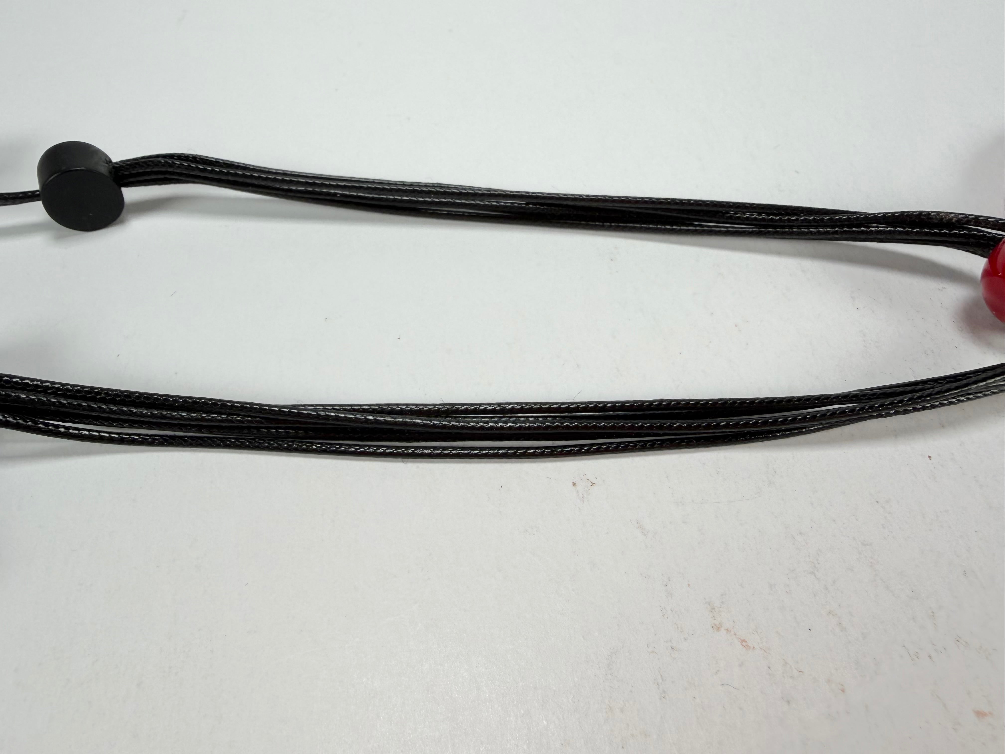 Sobral - Metalique Orlando "Eolia" Red Resin Necklace ( 002858 )