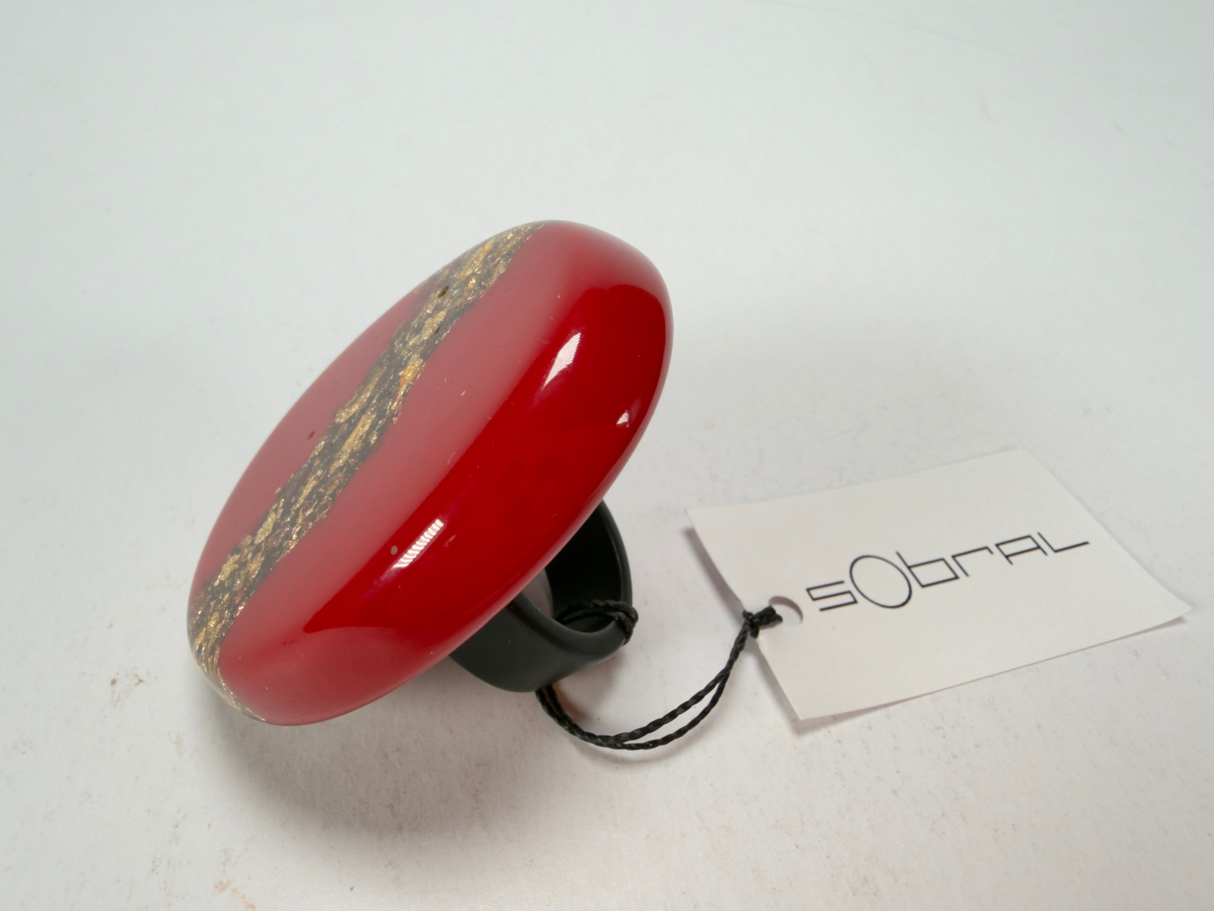 Sobral - Metalique "Munique" Orlando Red Resin Ring ( 005145 ) - Size UK Q / US 8