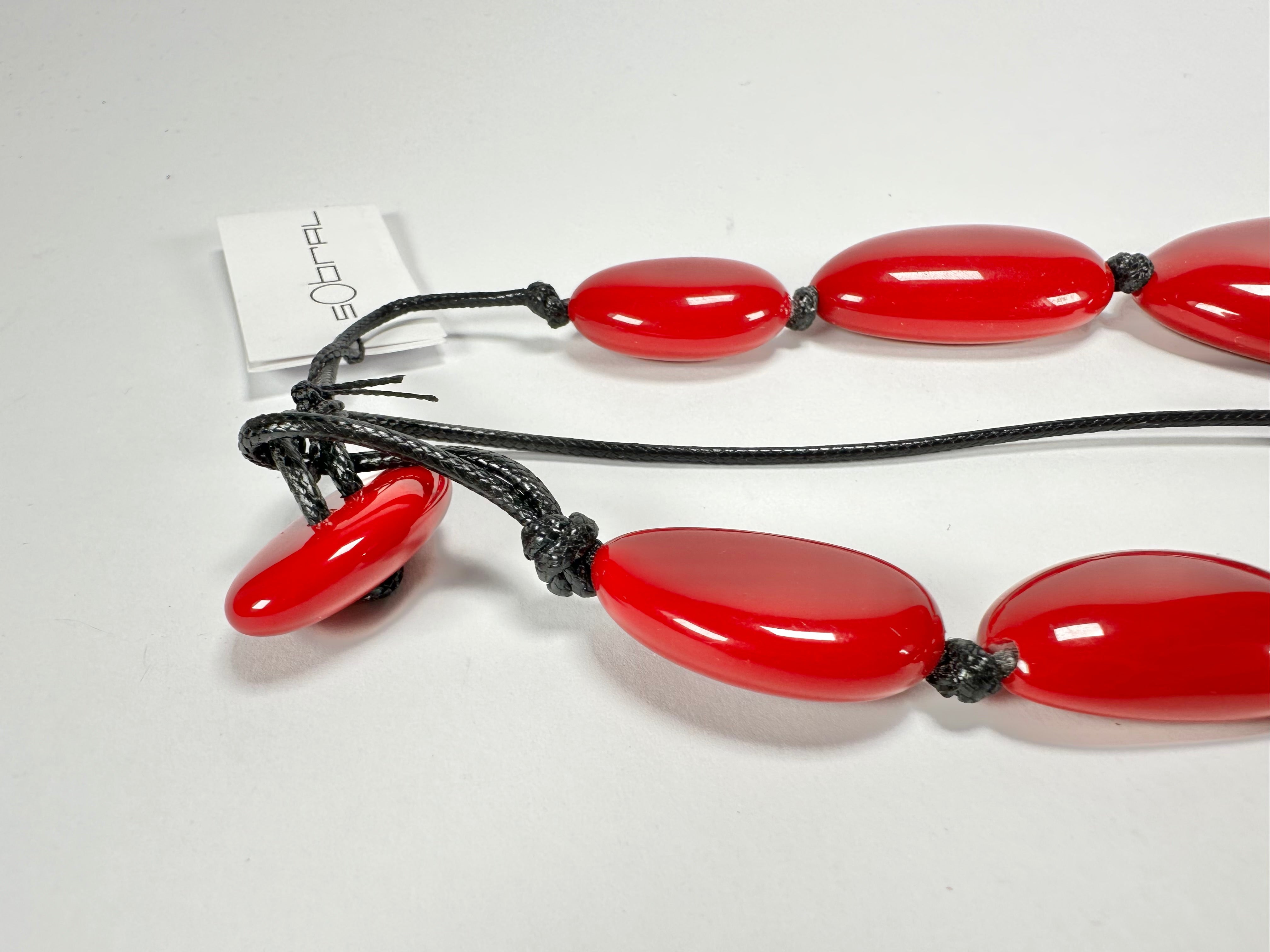 Sobral - Multi-Colour "Encantador" Red Resin Necklace ( 004109 )