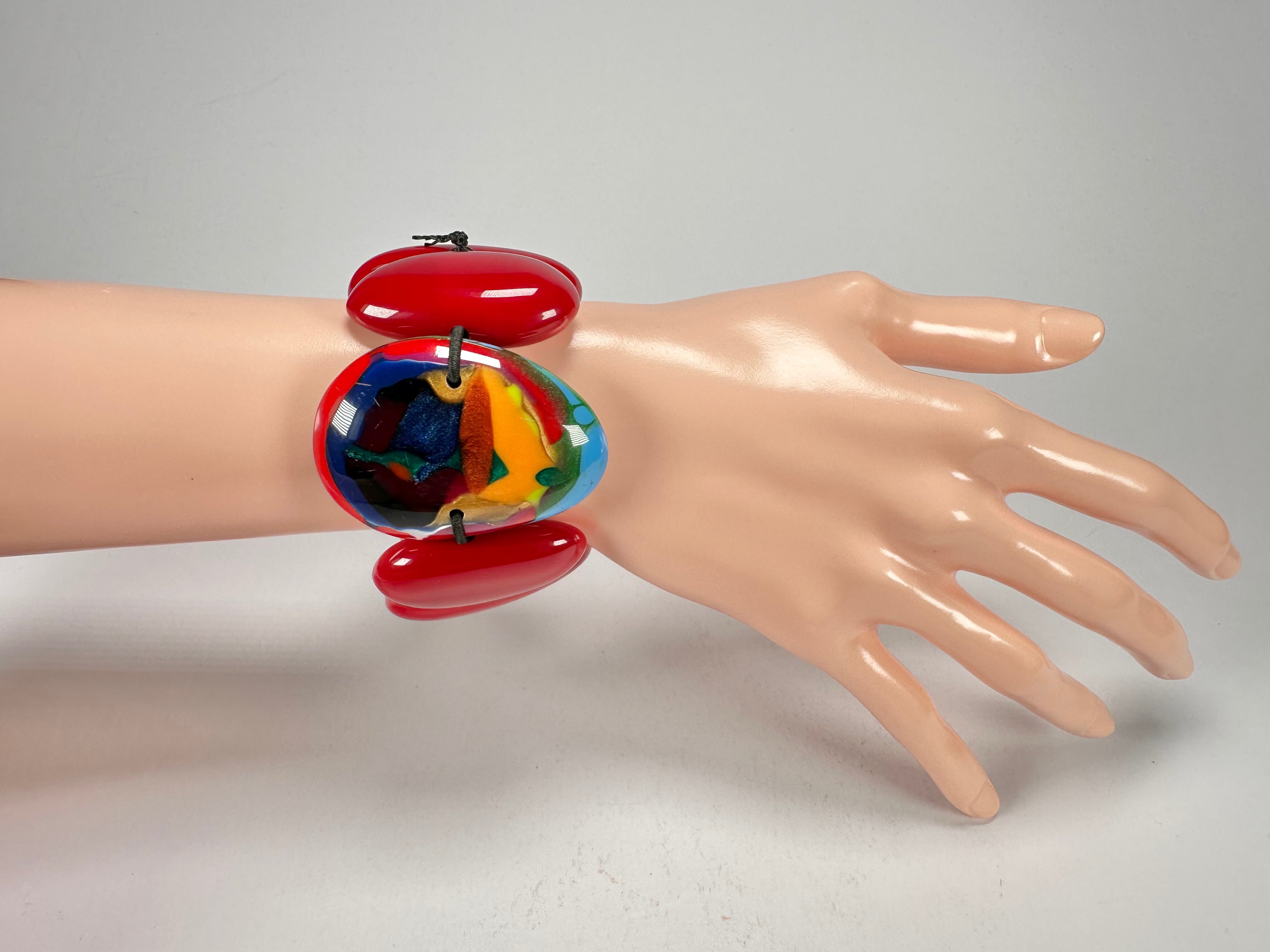 Sobral - Multi-Colour "Inspiração" K Red Elasticated Resin Bracelet ( 003595 )