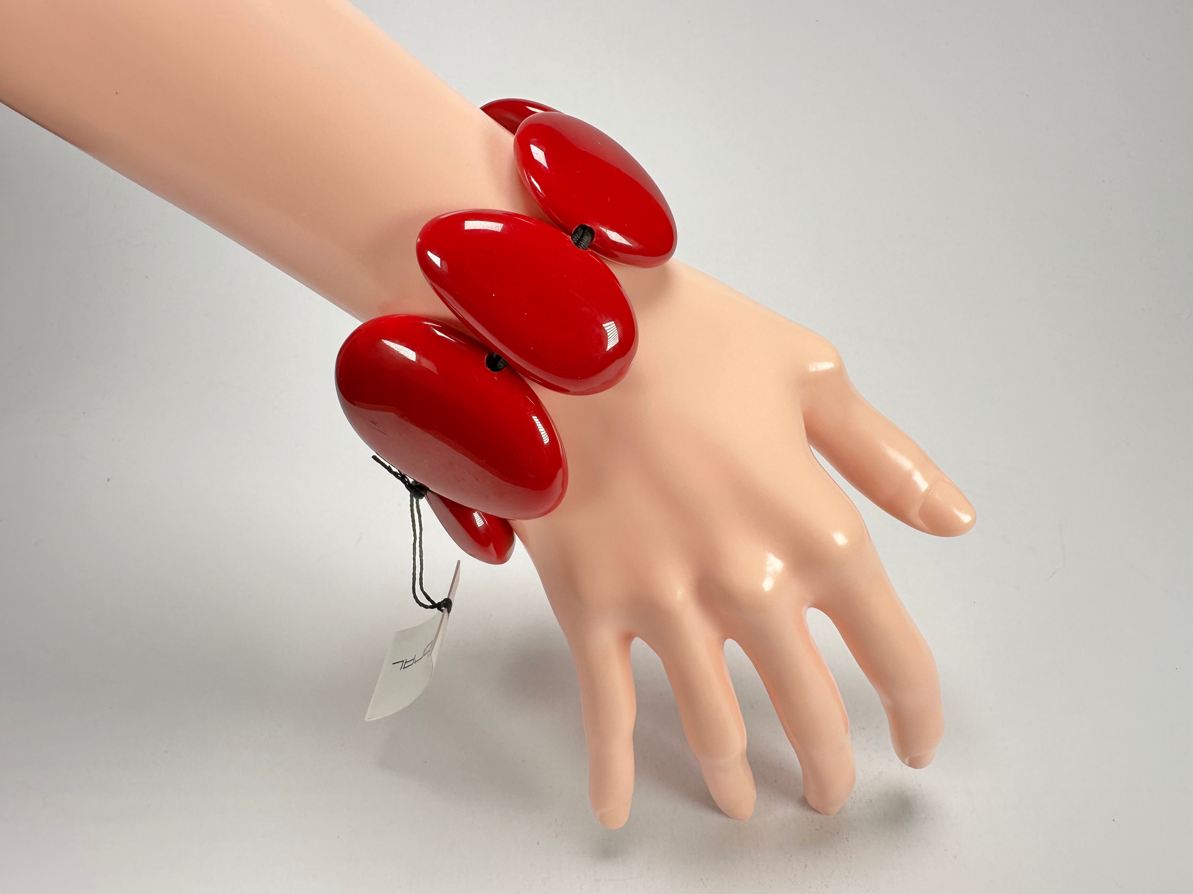 Sobral - Multi-Colour "Inspiração" K Red Elasticated Resin Bracelet ( 003595 )