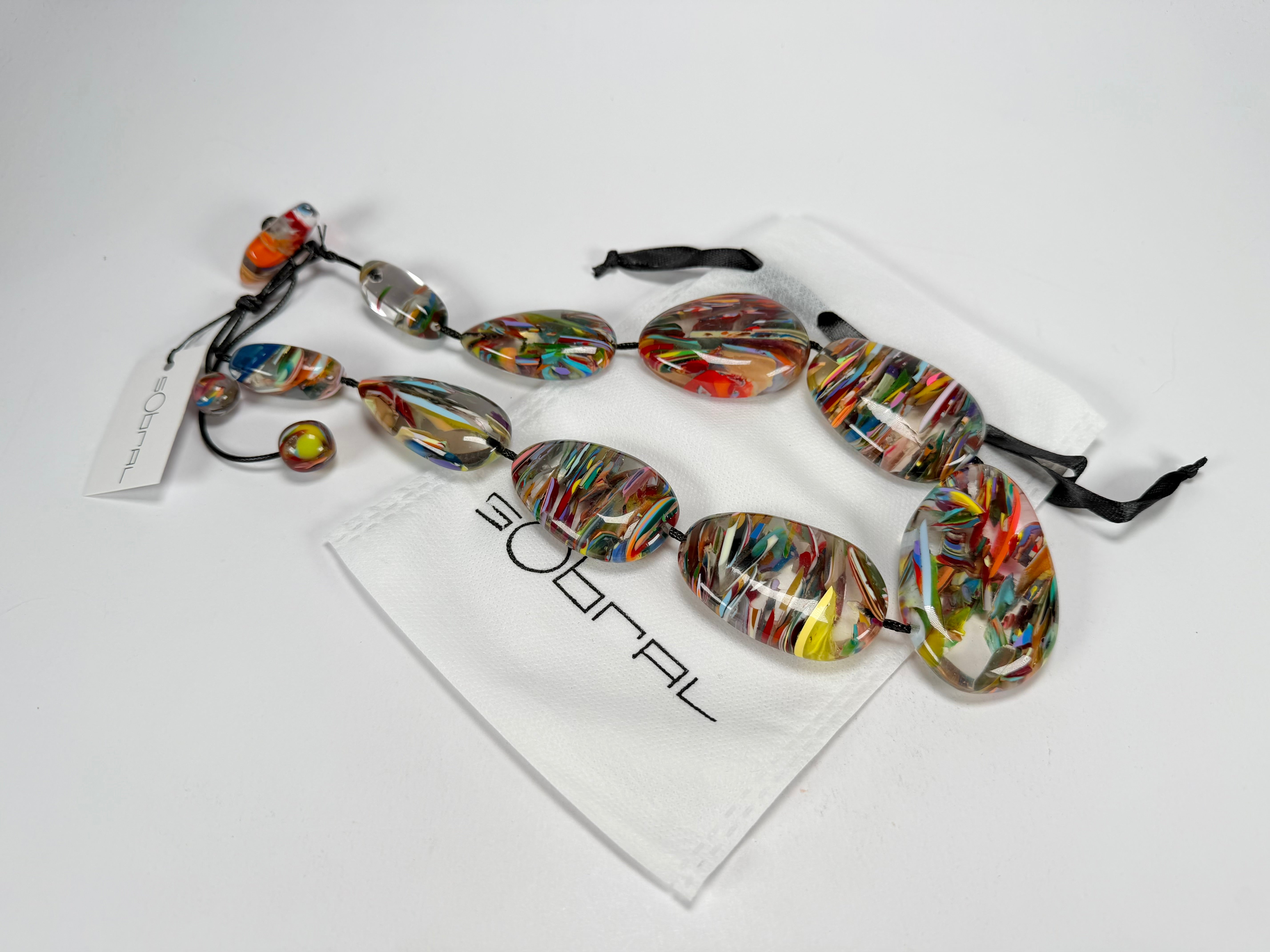 Sobral - Baru "Lisi Efeitos" Resin Necklace ( 004578 )