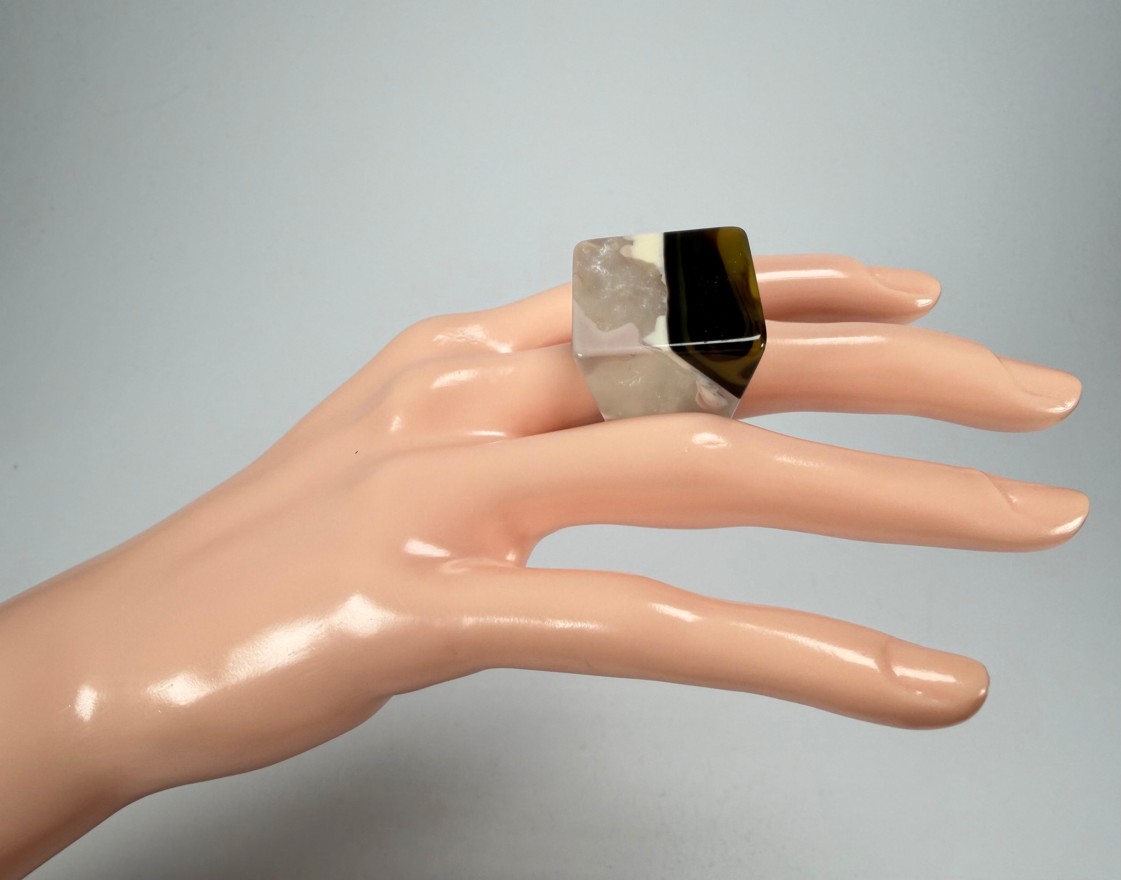 Sobral - Patchwork "Carre" Resin Ring ( 000149 ) - Size UK Q / US 8