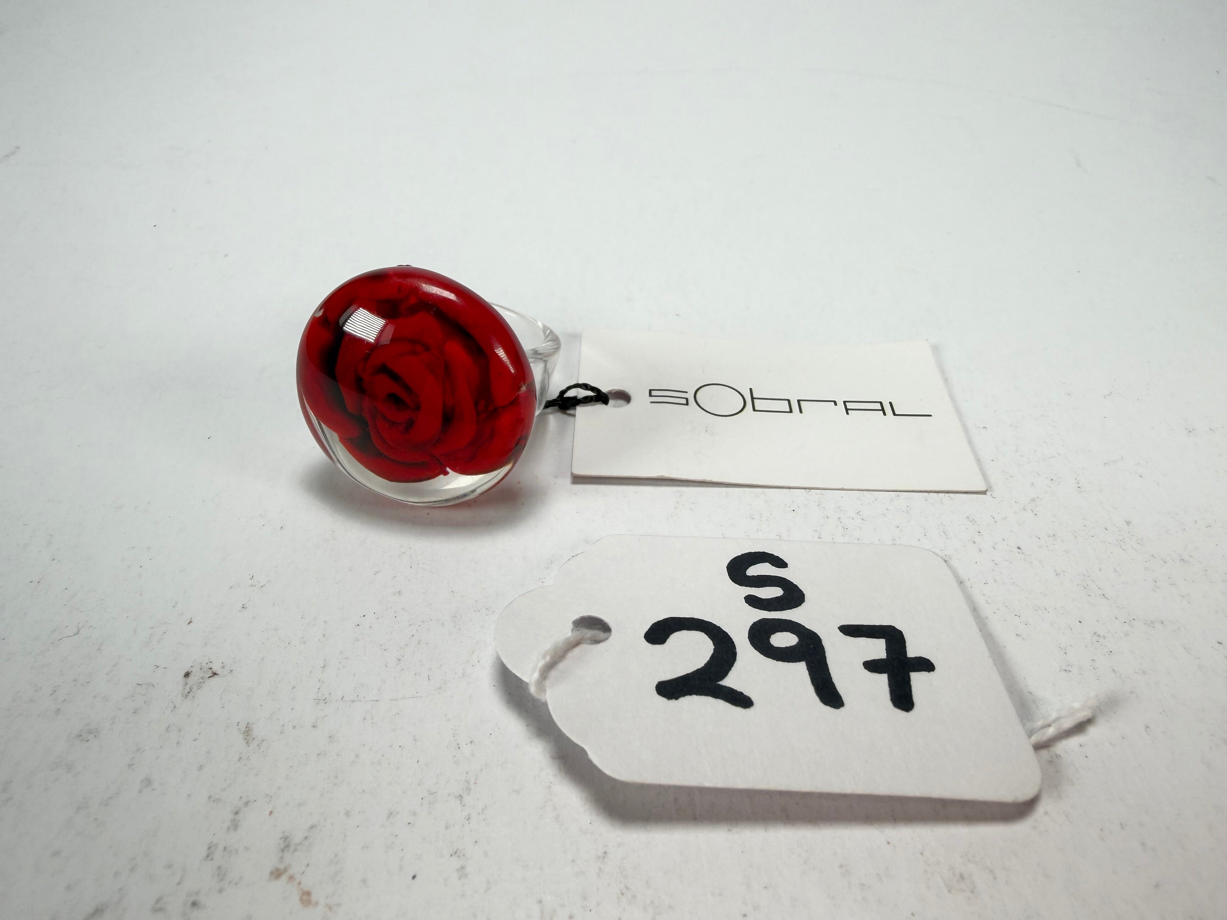 Sobral - Roses "Dukat" Resin Ring ( 004562 ) - Size UK O / US 7