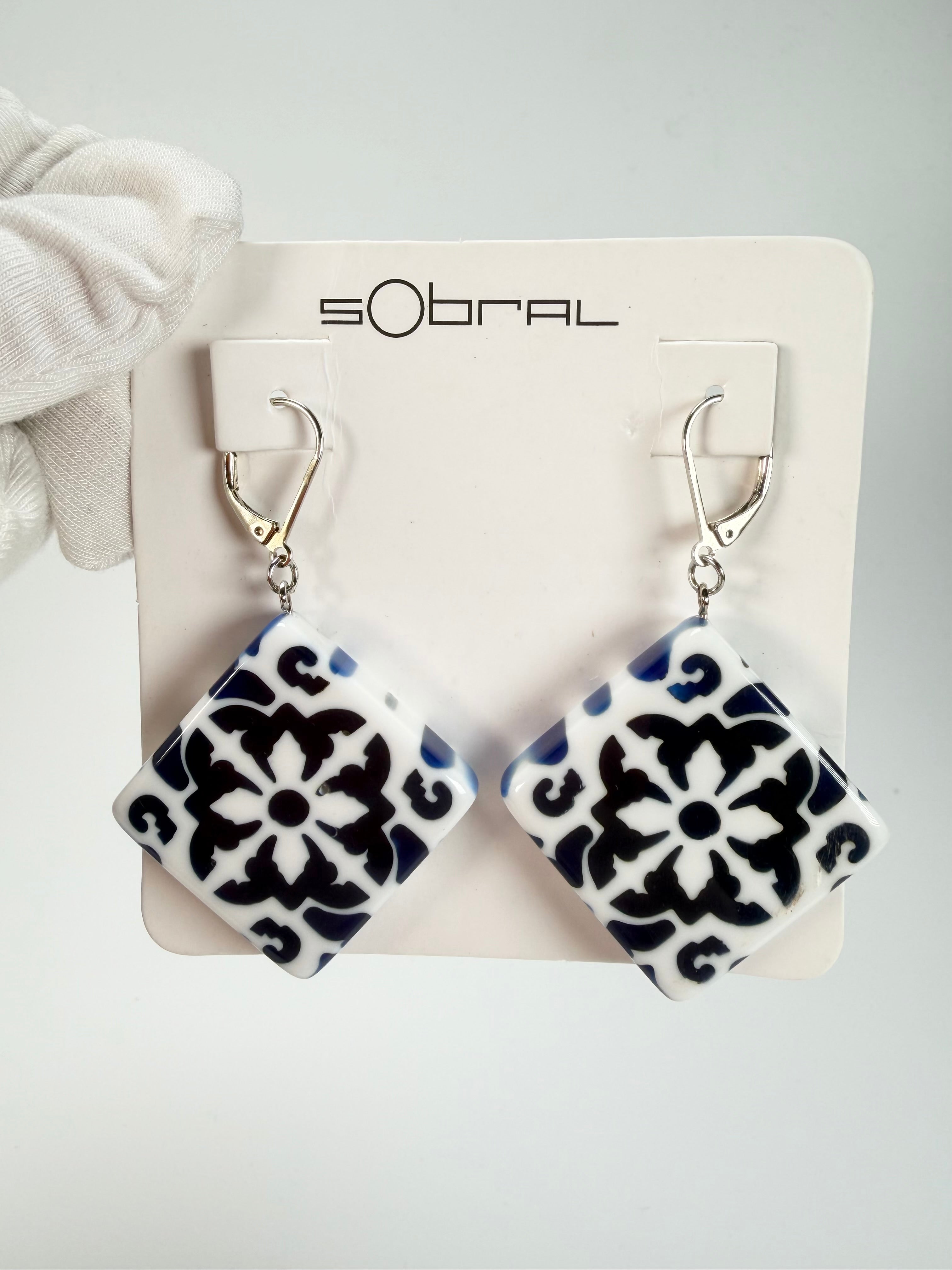 Sobral - Lisboa "Diamond Plate" Resin Earrings ( 005493 )