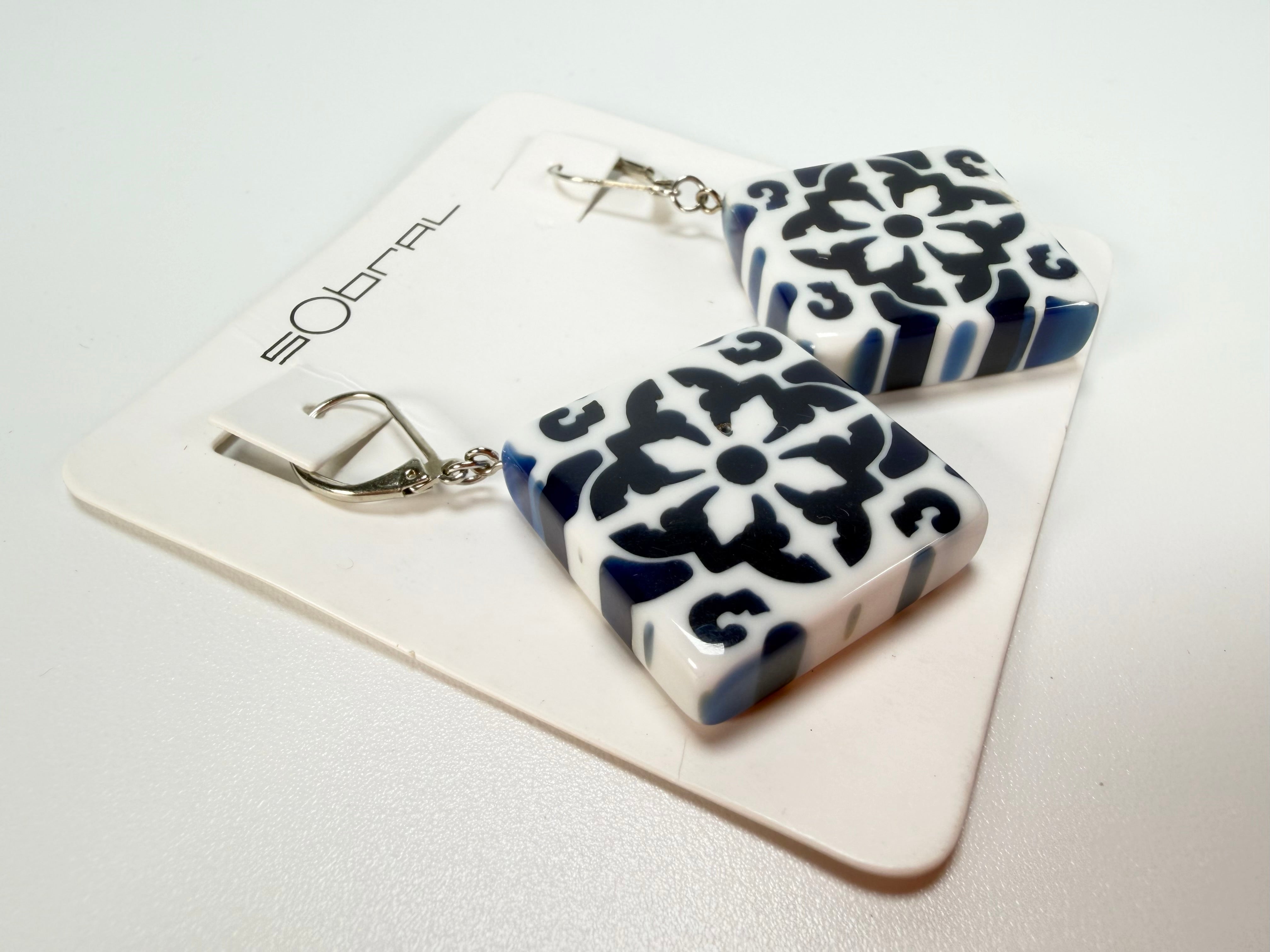Sobral - Lisboa "Diamond Plate" Resin Earrings ( 005493 )