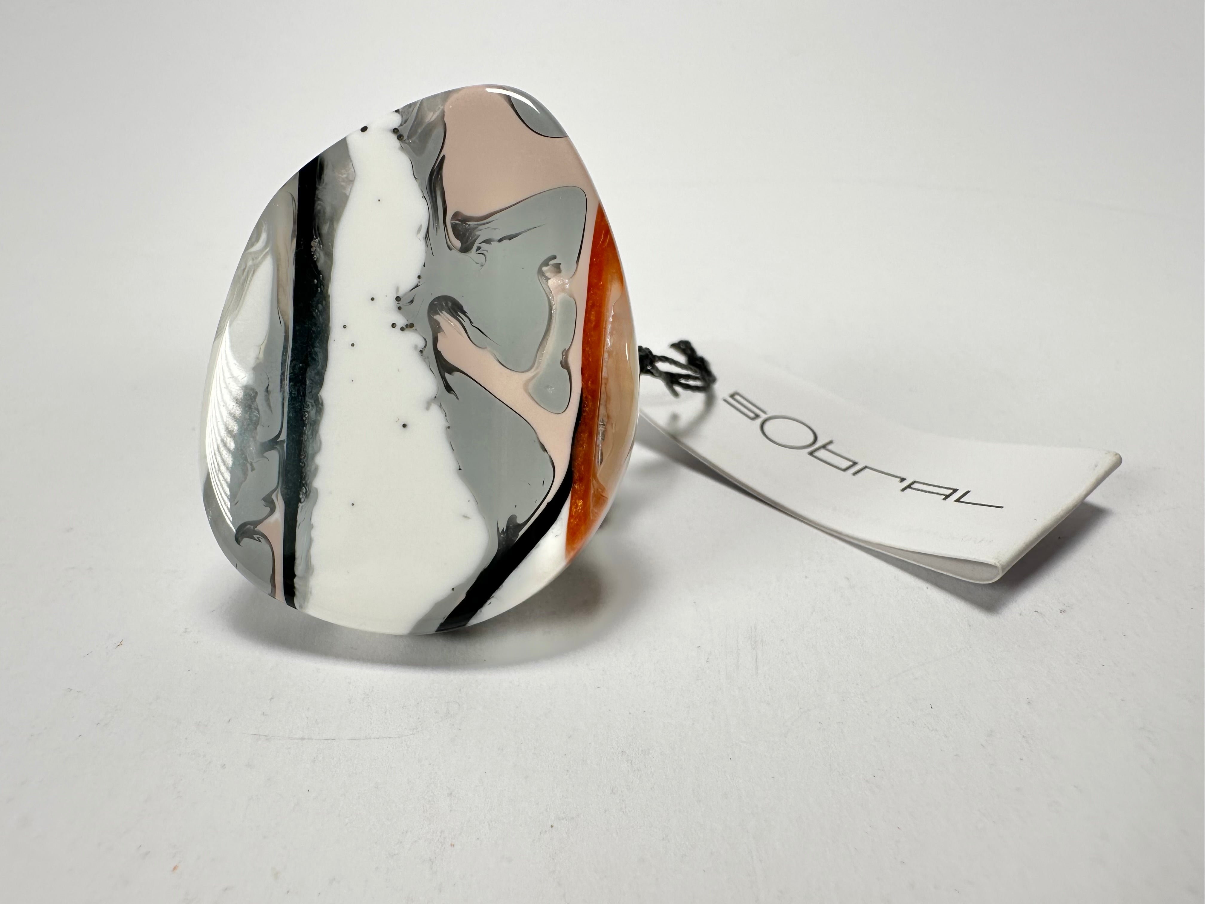Sobral - Lágrima D'or "Namibia" Resin Ring ( 005113 ) - Size UK U / US 10.5
