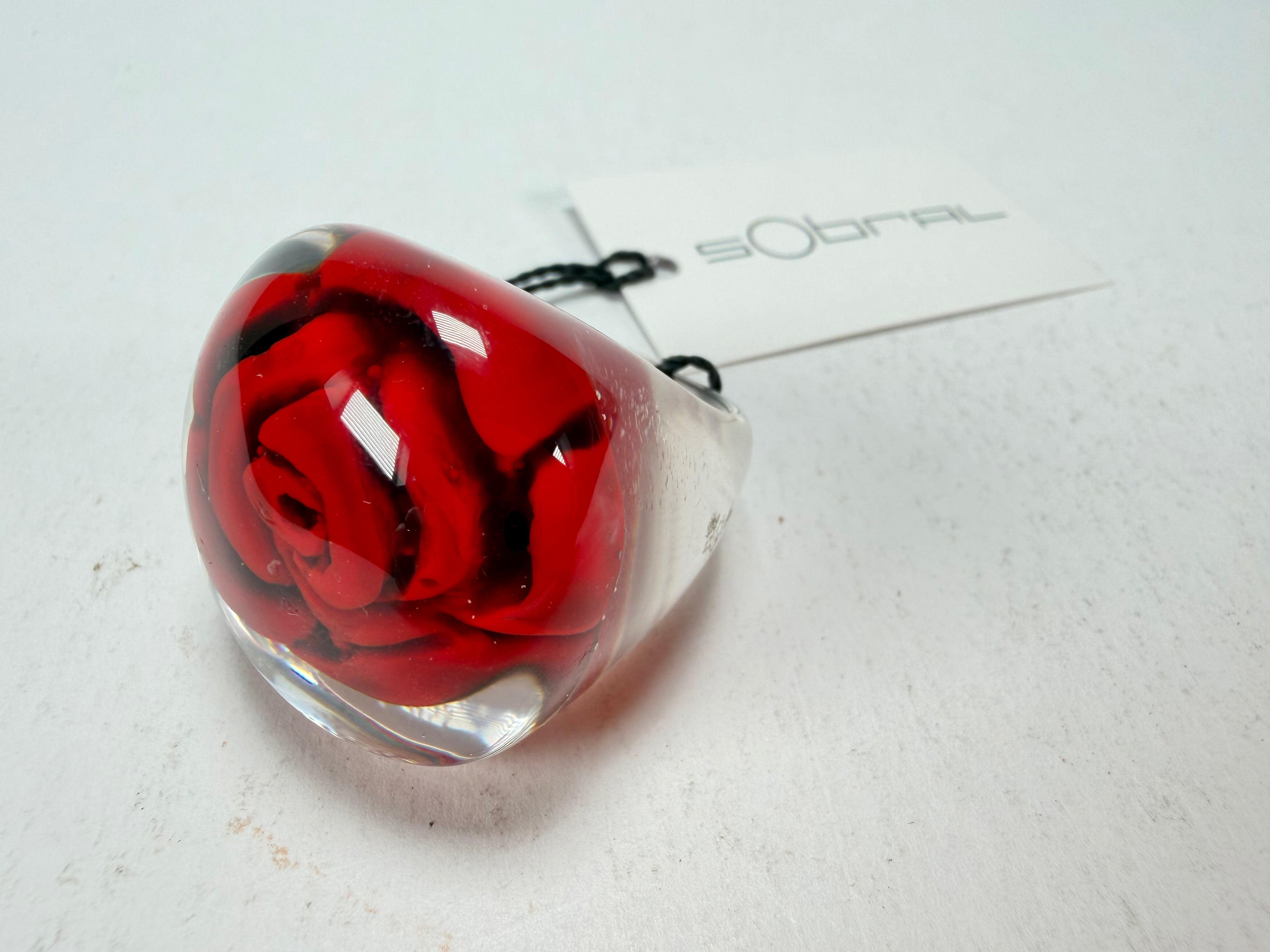 Sobral - Roses "Dukat Inteiro" Resin Ring ( 003852 ) - Size UK Q / US 8