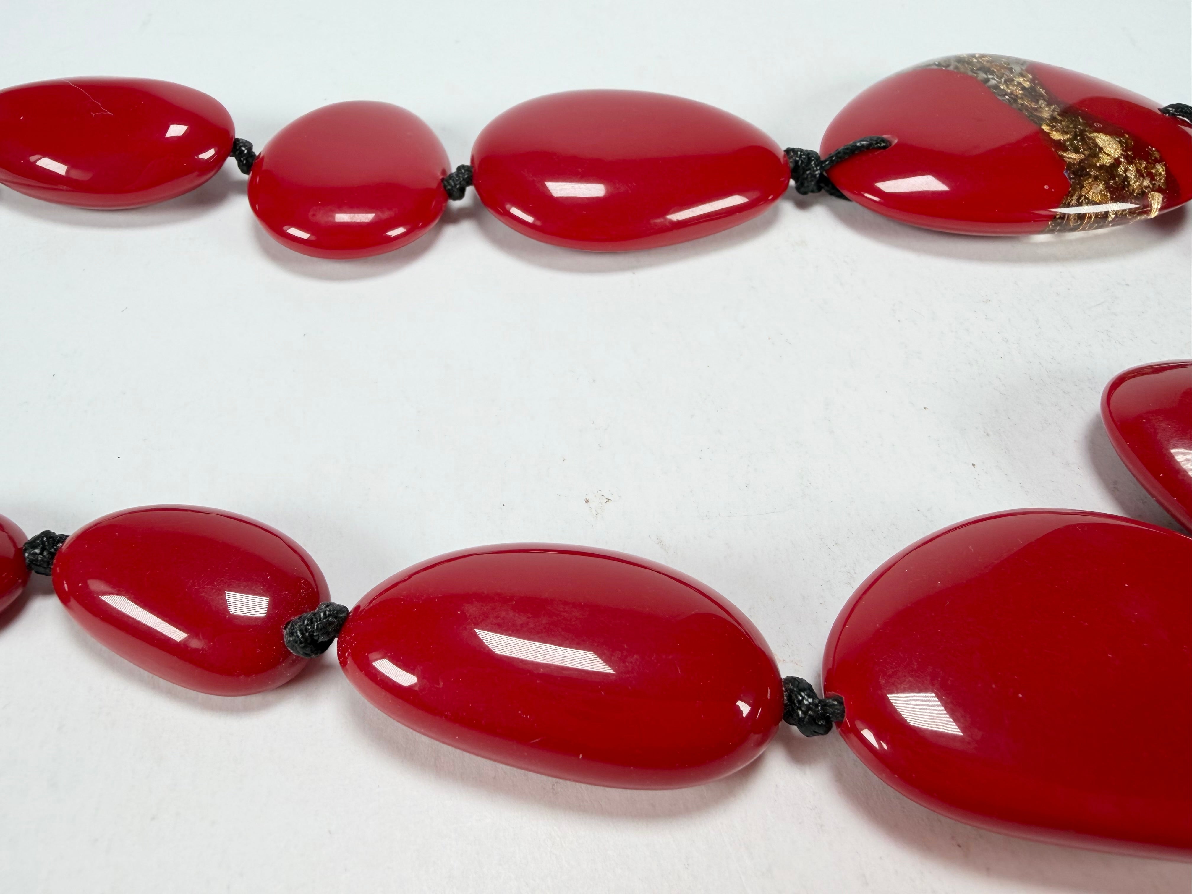 Sobral - Metalique Orlando "Carcassonne" Red Resin Necklace ( 004241 )