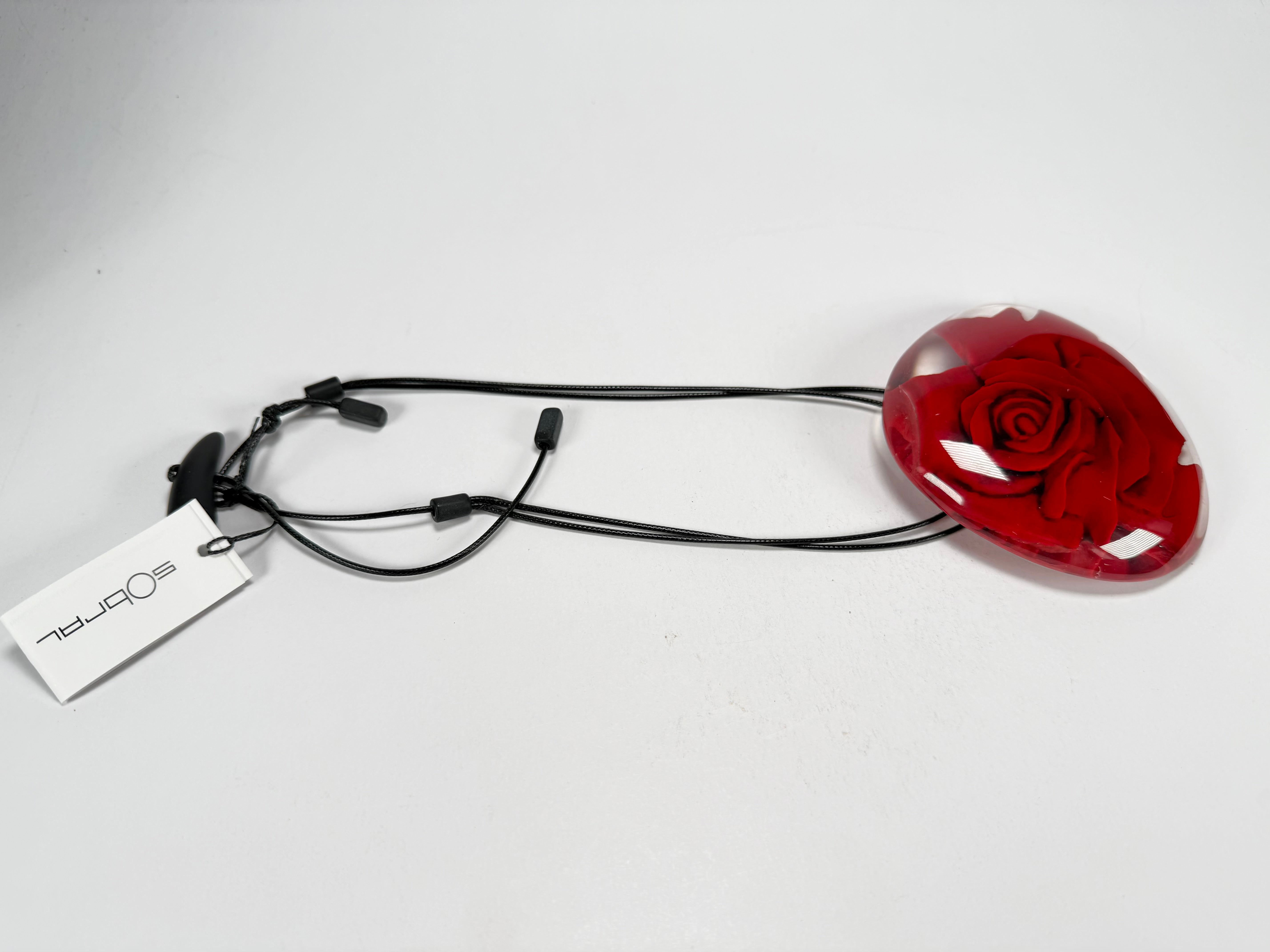 Sobral - Roses "WOW" Resin Necklace ( 003847 )