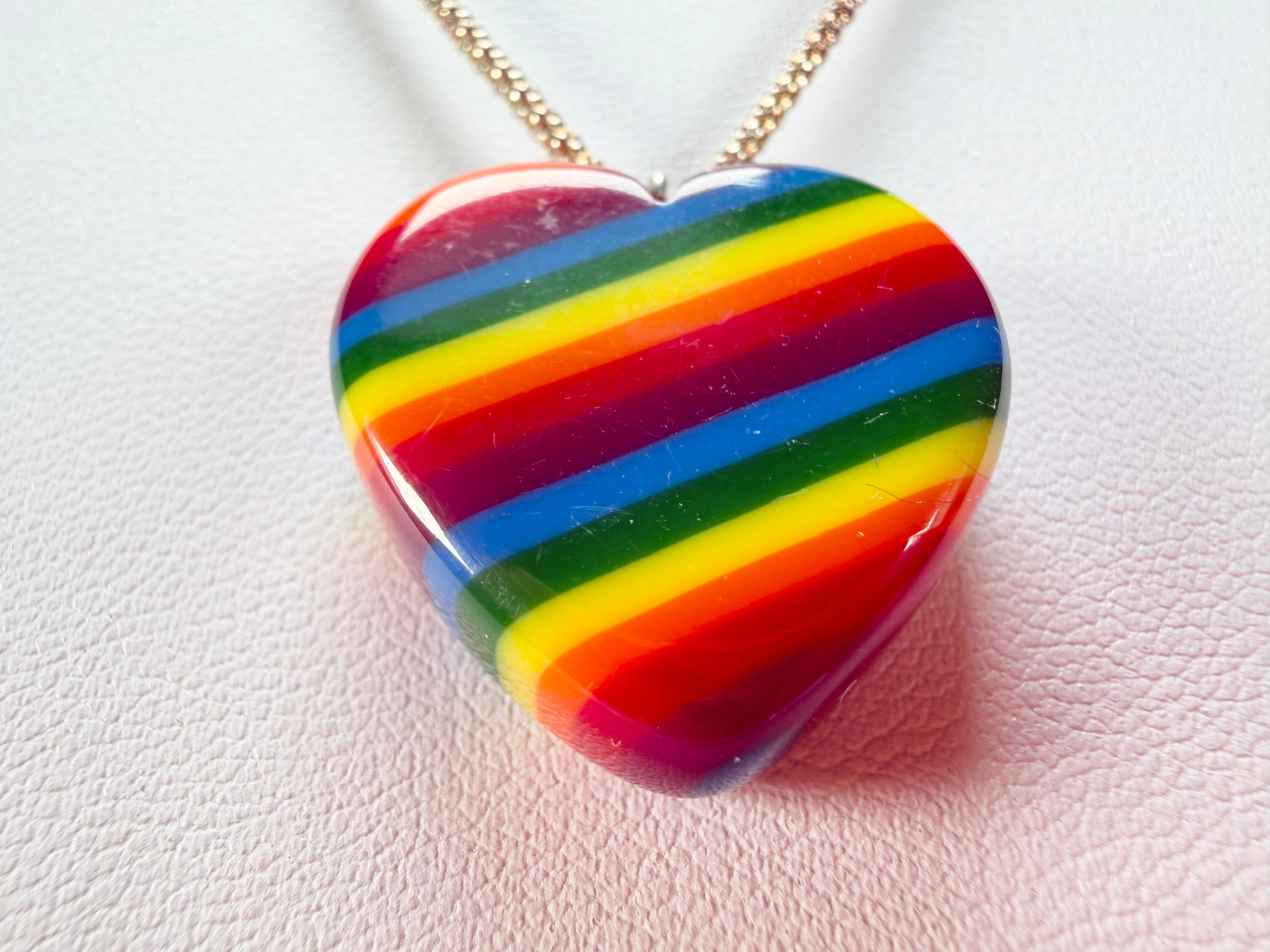 Sobral - Pop Pride "Heart" Resin AG Sliver Necklace ( 005314 )