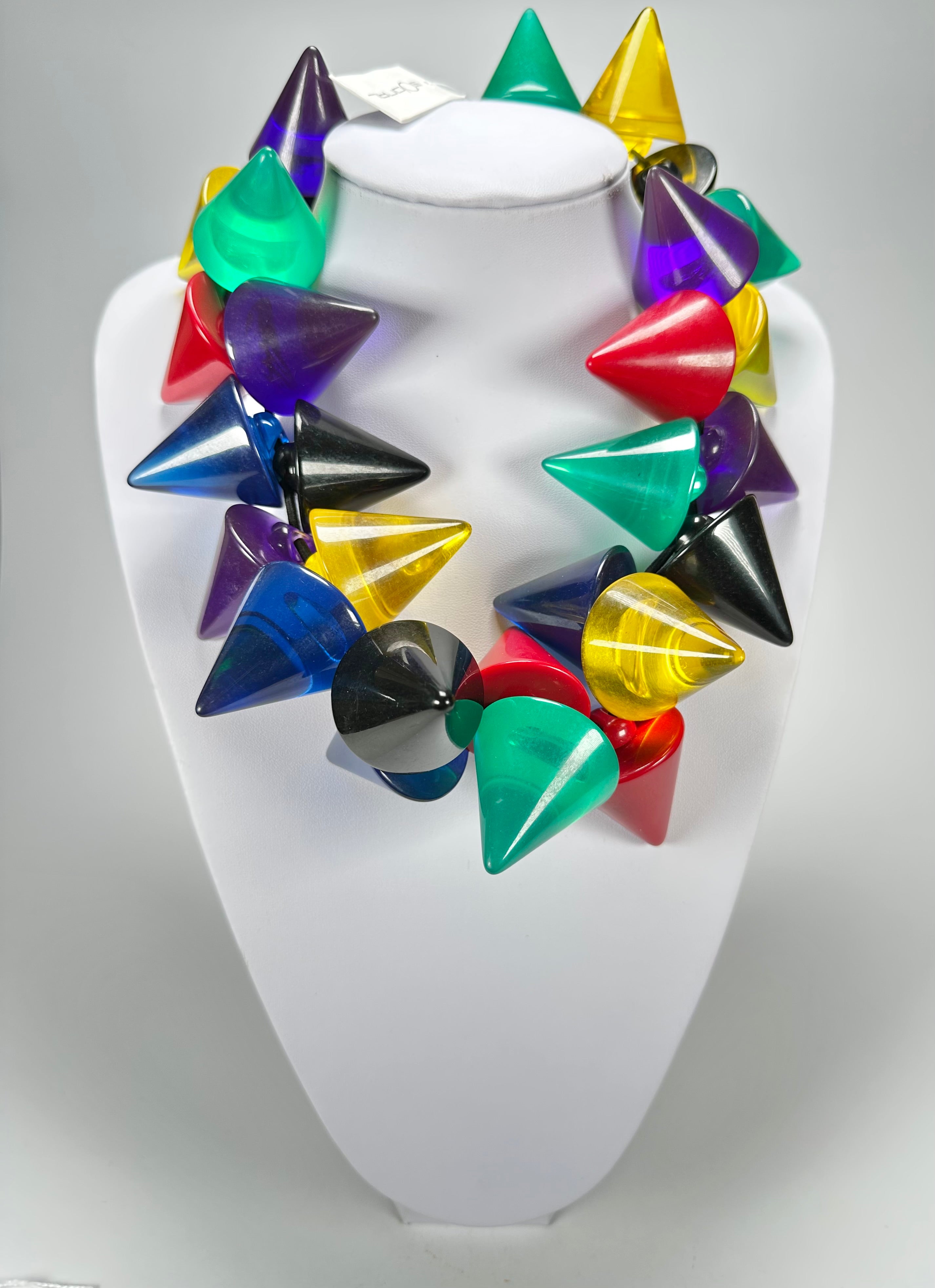 Sobral - Mix 2023 "Escultura" Cones Mix Resin Necklace ( 000301 )