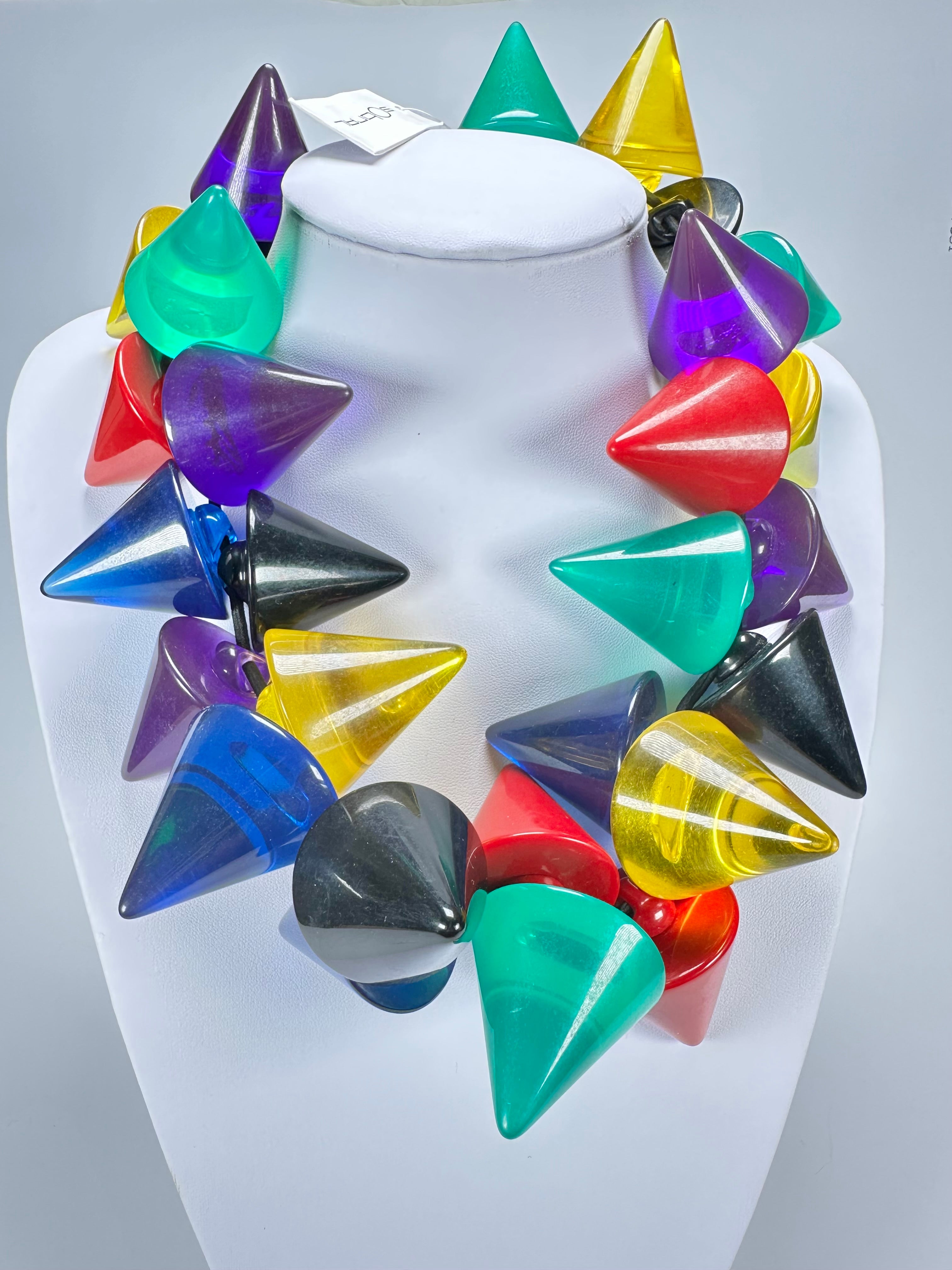 Sobral - Mix 2023 "Escultura" Cones Mix Resin Necklace ( 000301 )