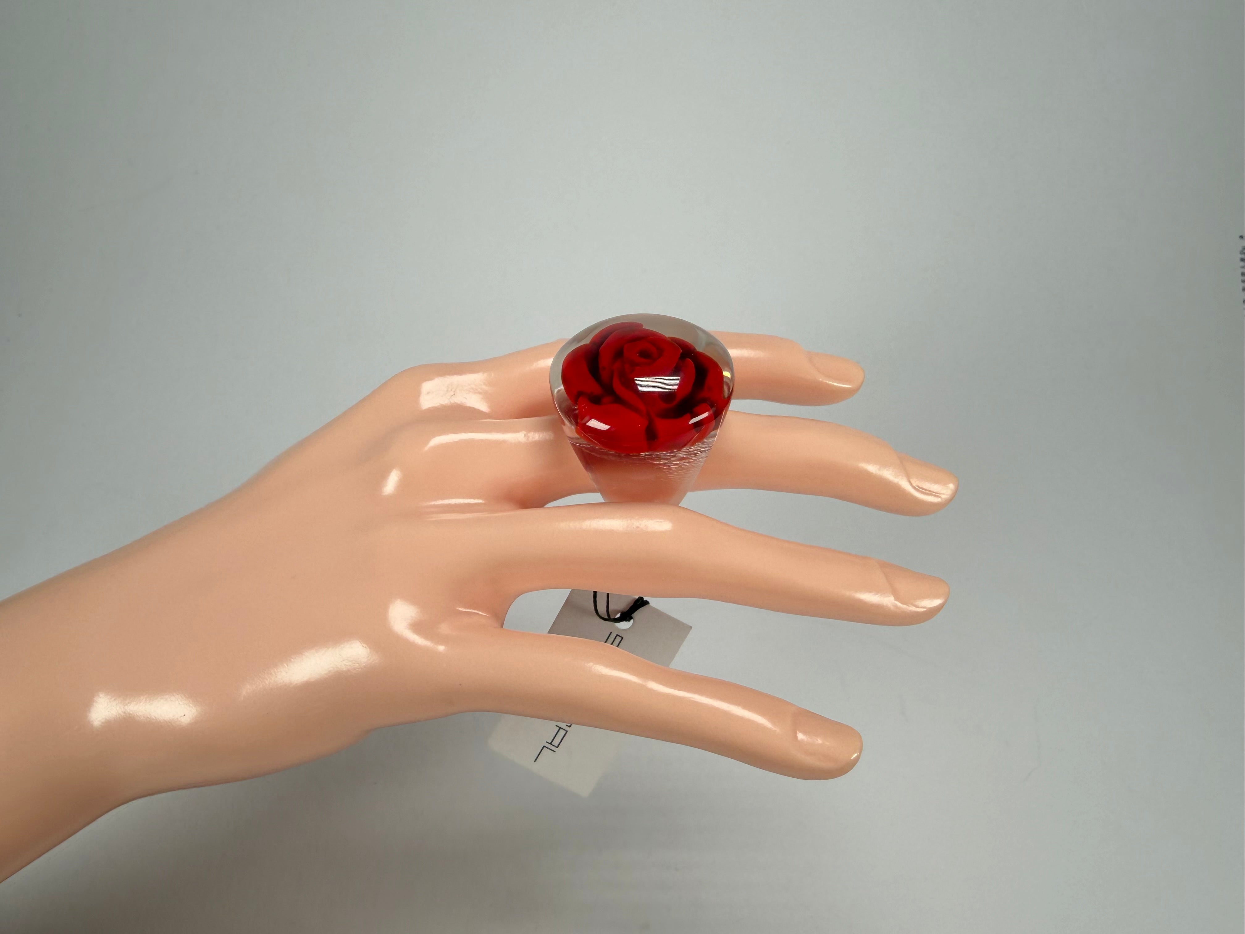 Sobral - Roses "Dukat Inteiro" Resin Ring ( 003852 ) - Size UK P / US 7.5