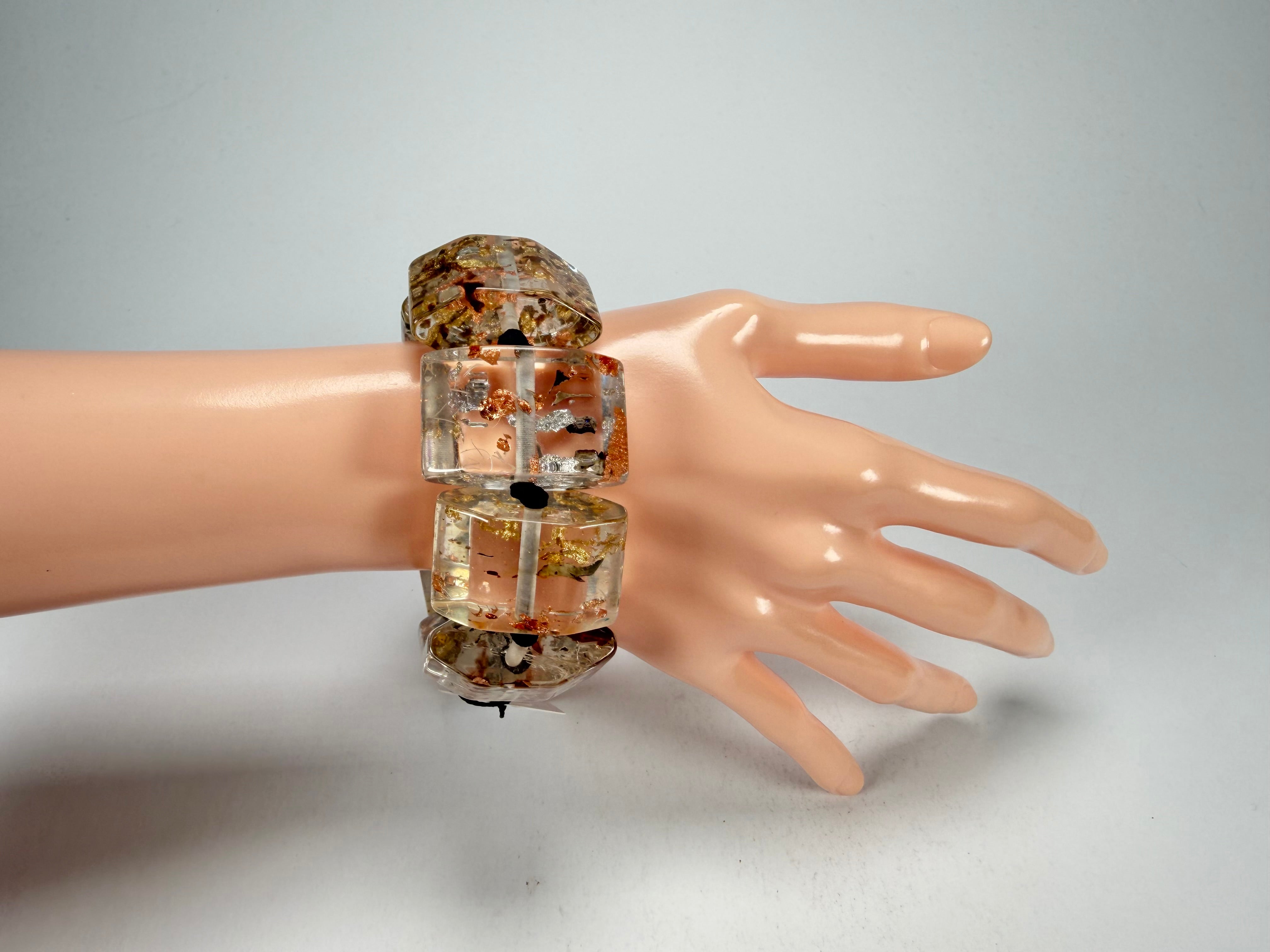 Sobral - Minas Gerais "Studio Creation" Elasticated Resin Bracelet ( 000000 )