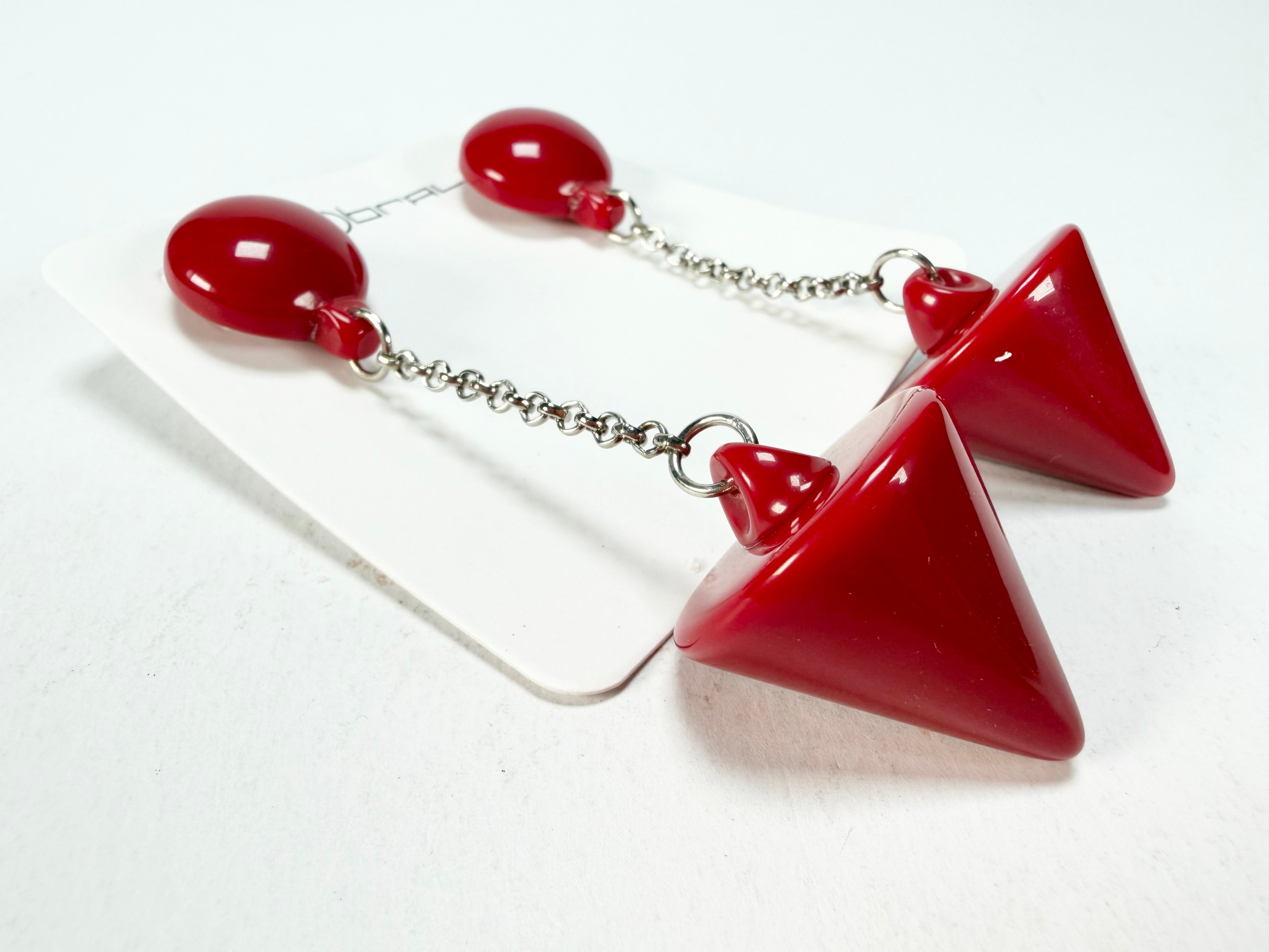 Sobral - Mix 2023 "MD KL" Red Cones Resin Earrings ( 005370 )