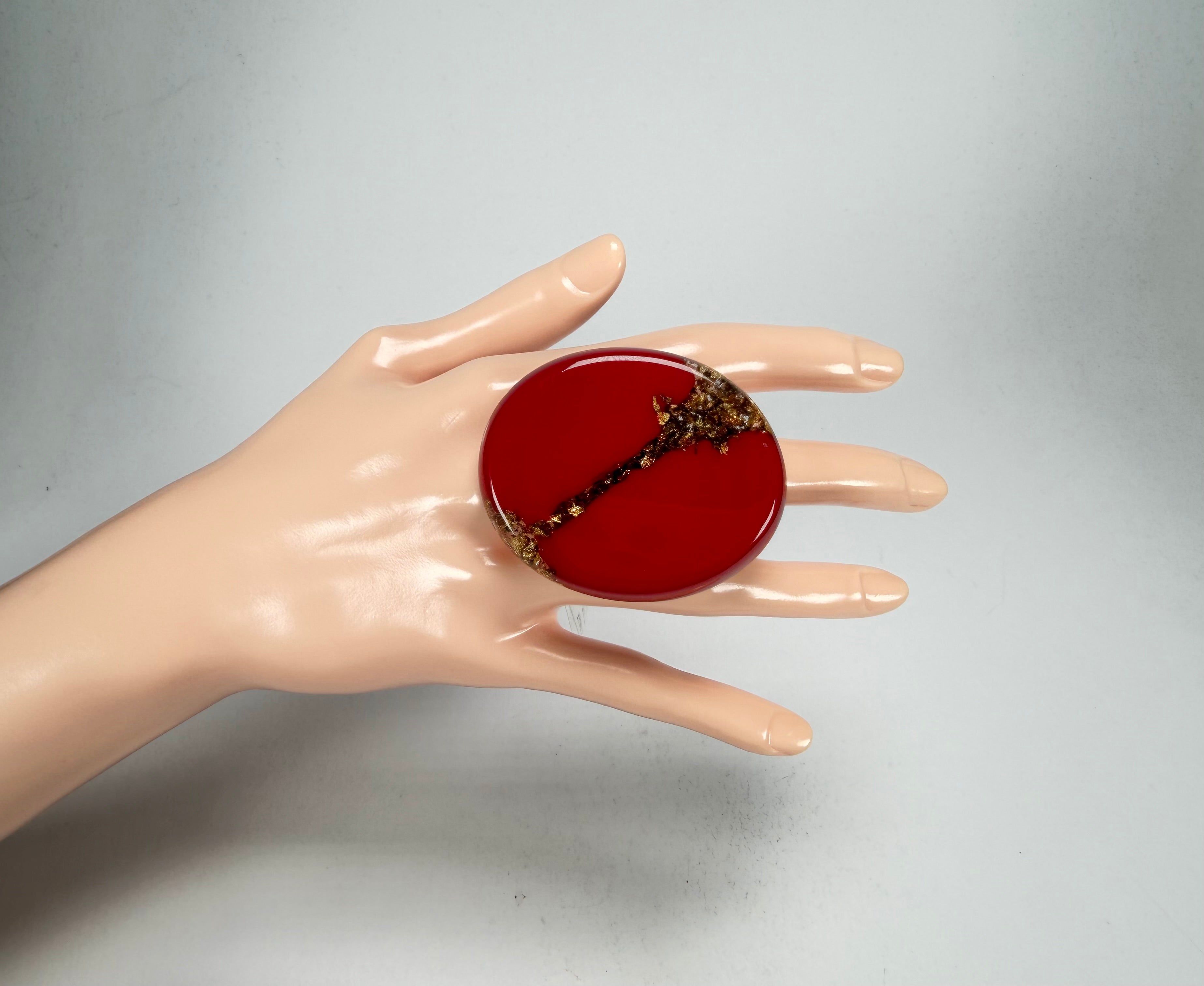 Sobral - Metalique "Munique" Orlando Red Resin Ring ( 005145 ) - Size UK Q  / US 8