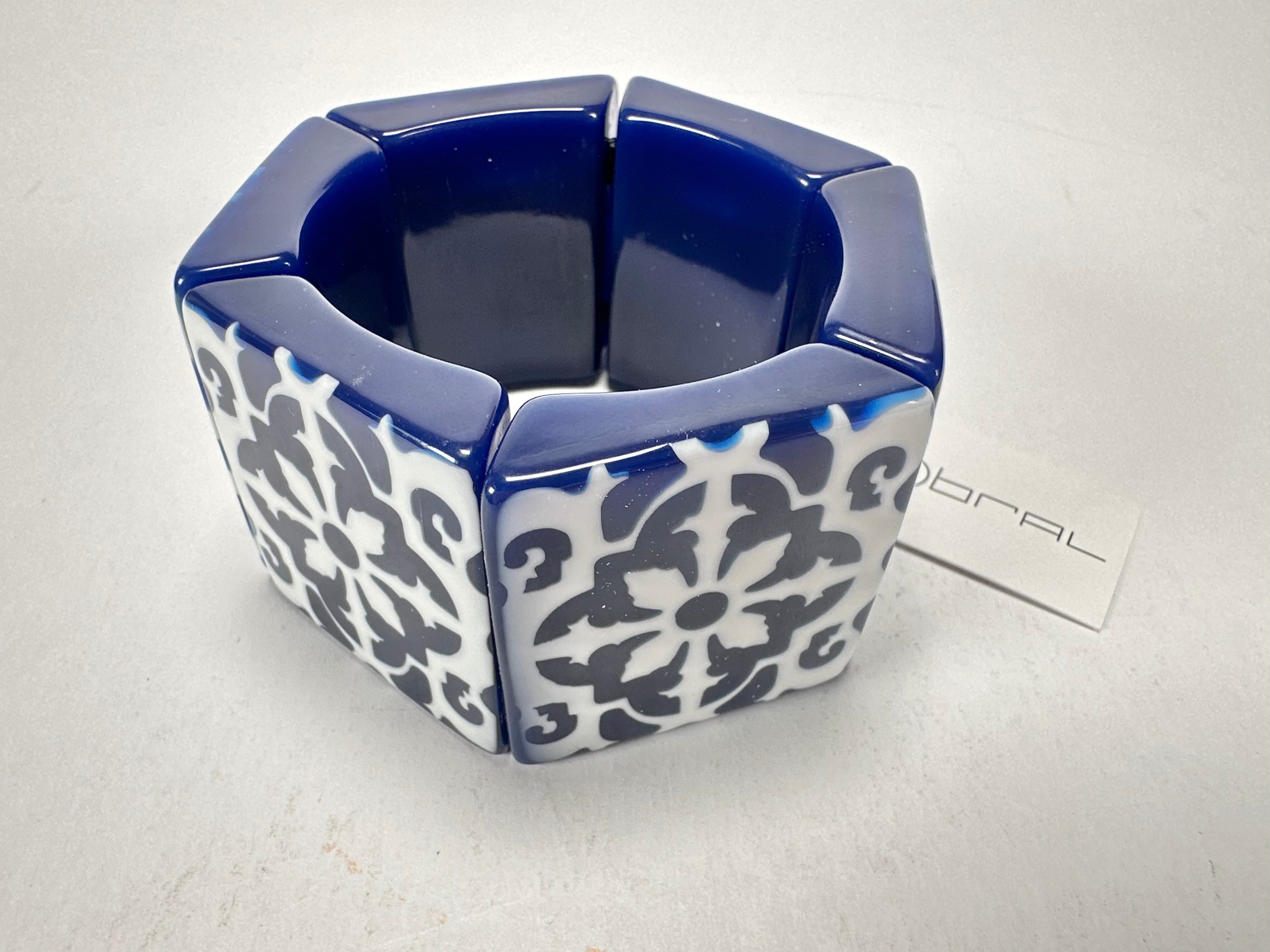 Sobral -  Lisboa "Mery" Elasticated Resin Bracelet ( 004575 )