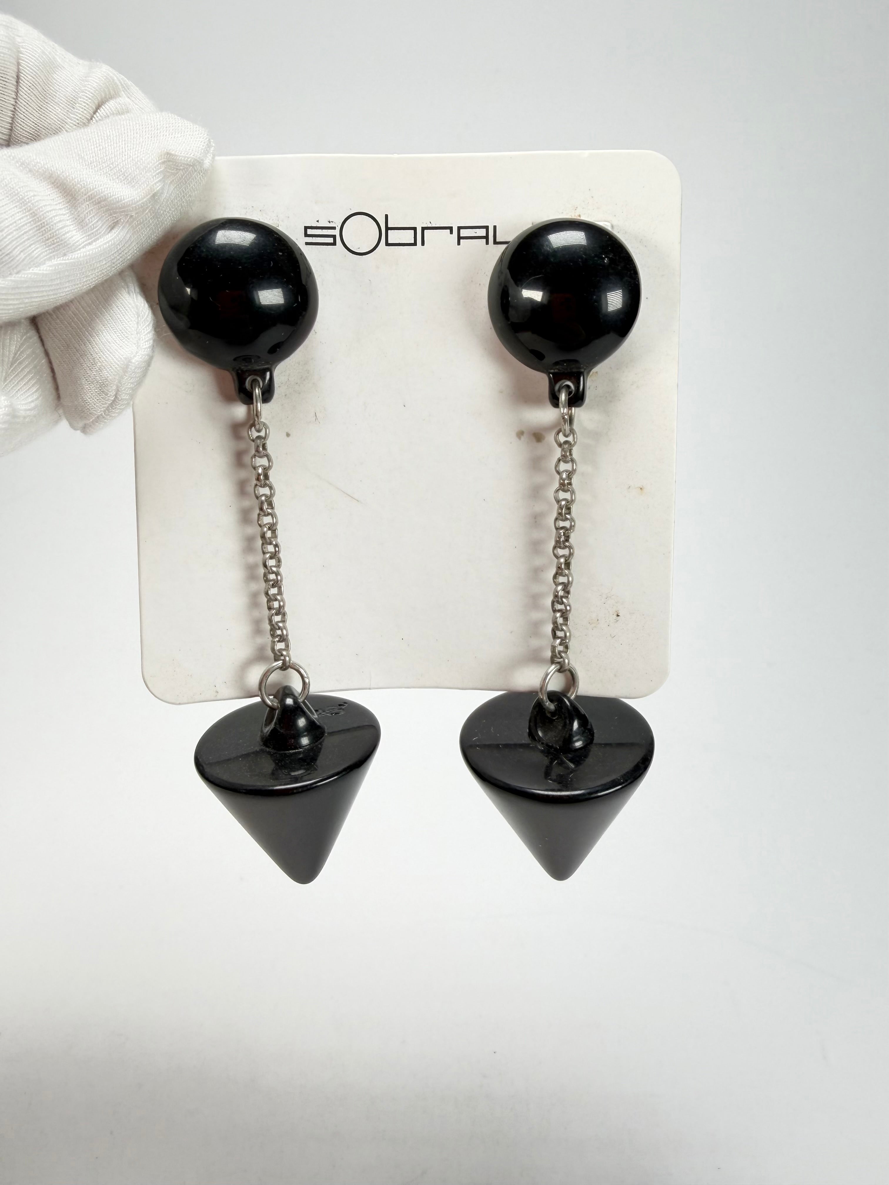 Sobral - Mix 2023 "MD KL" Black Cones Resin Earrings ( 005370 )
