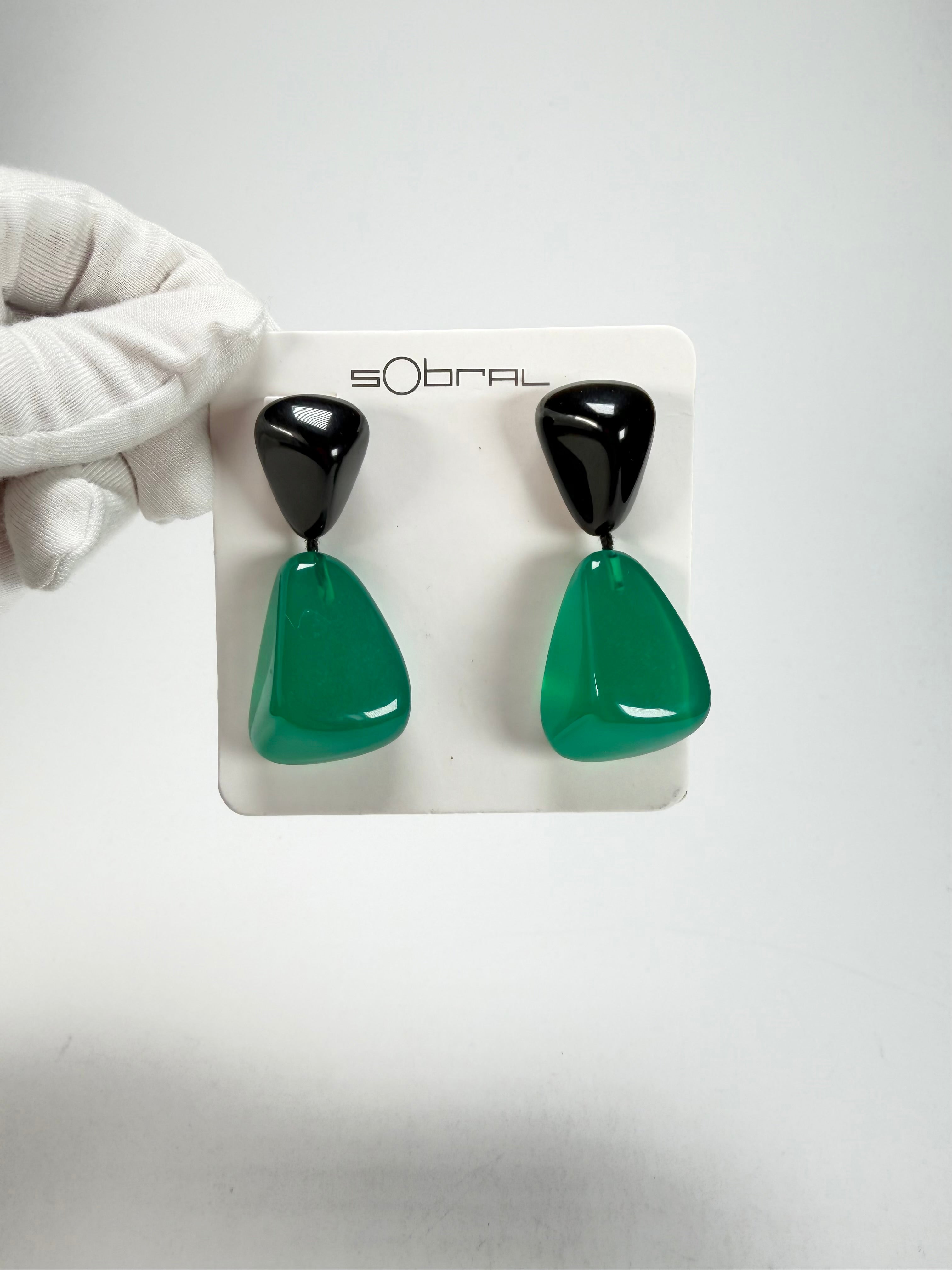 Sobral - Mix 2023 "Cusco" Black & Green Cristal Resin Earrings ( 005410 )